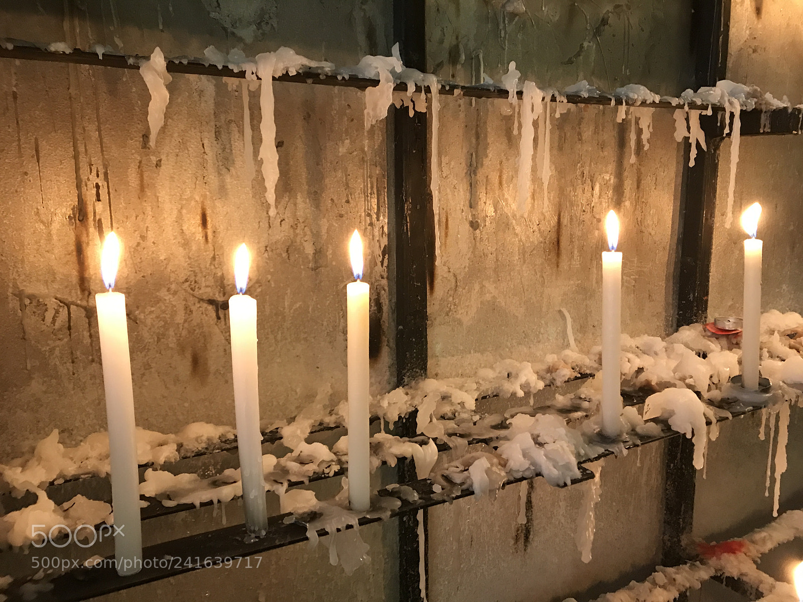 Apple iPhone 7 Plus sample photo. Candles burning at a photography