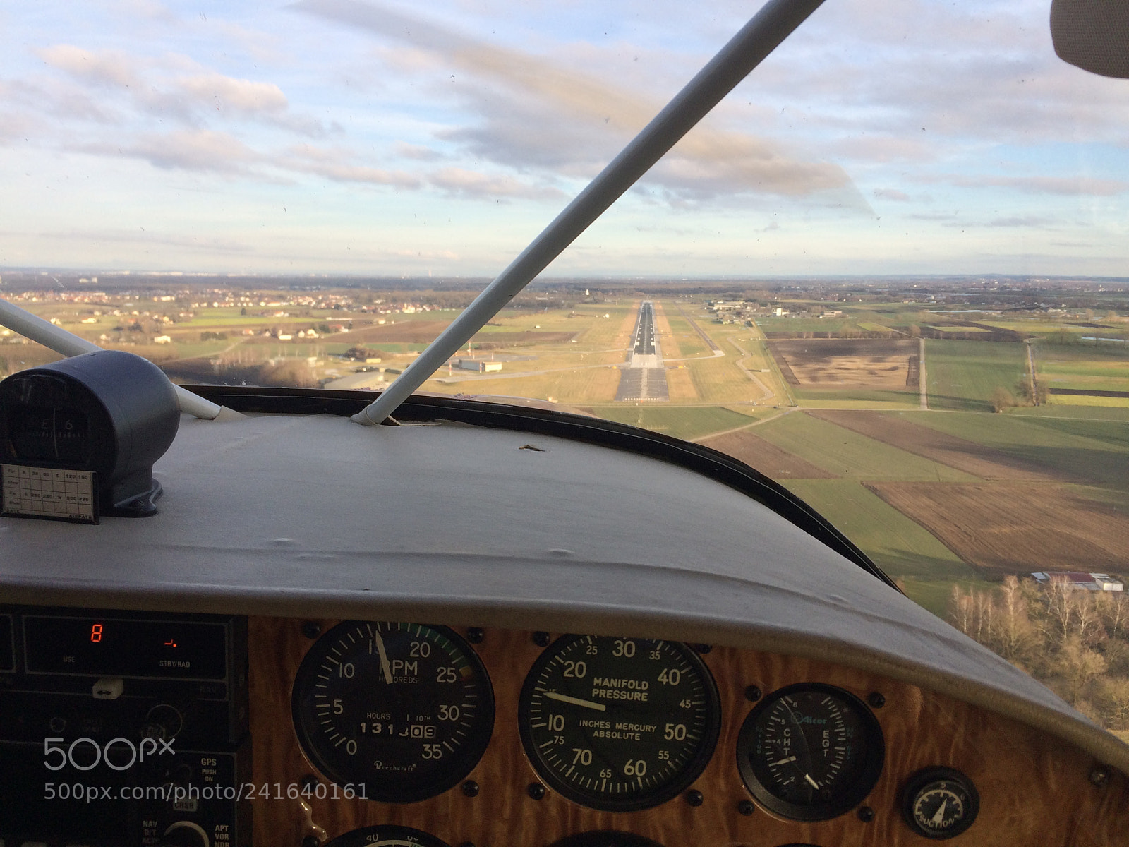 Apple iPhone 5s sample photo. First flight photography