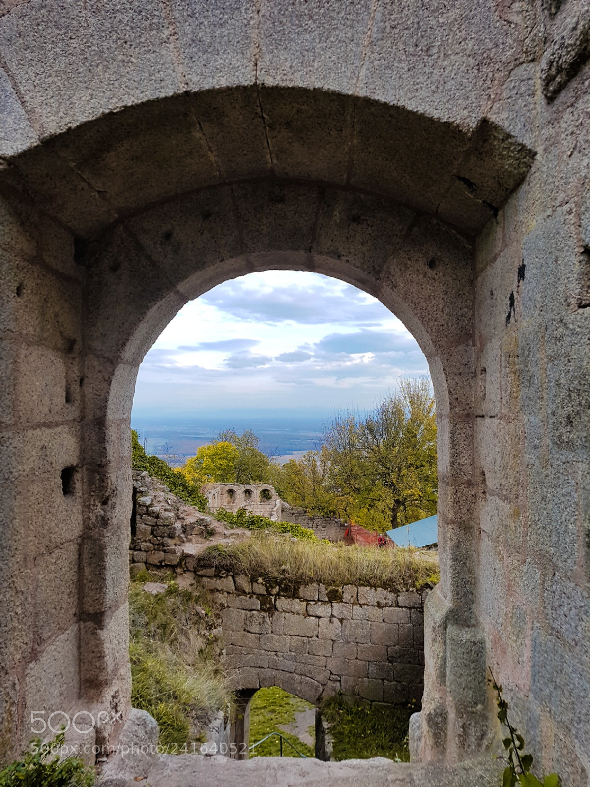 Samsung Galaxy S7 Edge sample photo. Bernstein castle in elsass photography