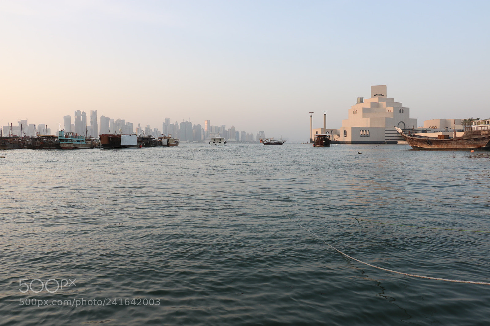 Canon EOS 750D (EOS Rebel T6i / EOS Kiss X8i) sample photo. Cornice (doha, qatar) photography