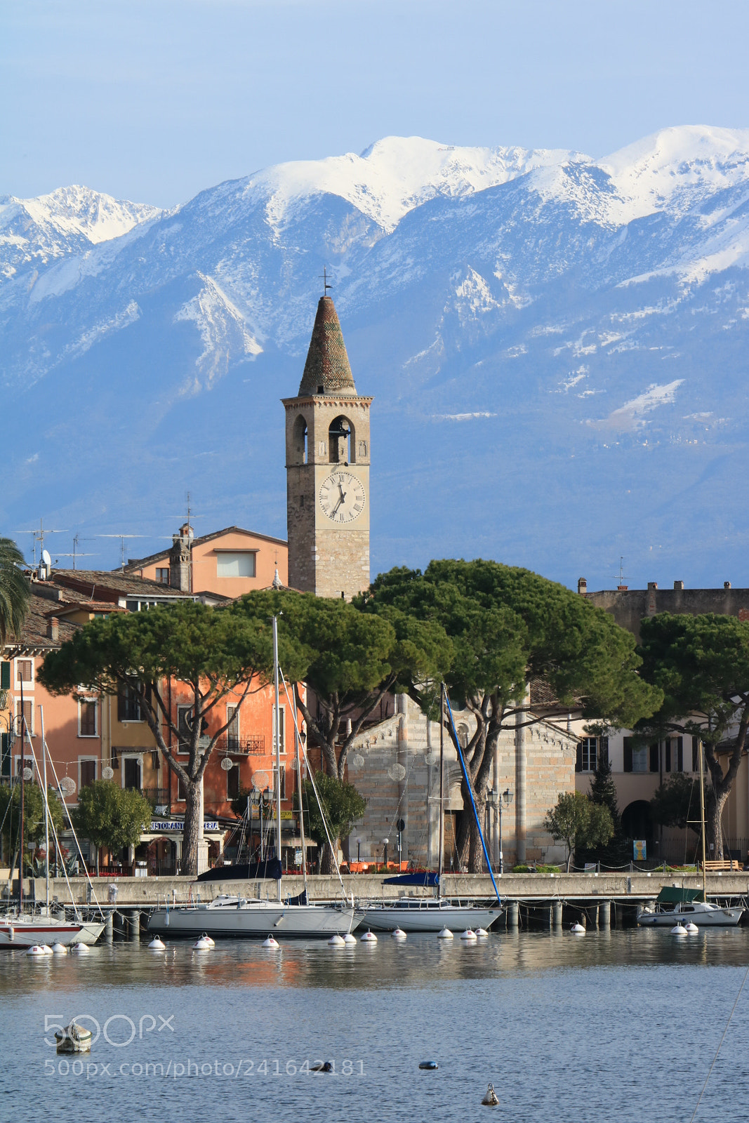 Canon EOS 750D (EOS Rebel T6i / EOS Kiss X8i) sample photo. Toscolano maderno photography