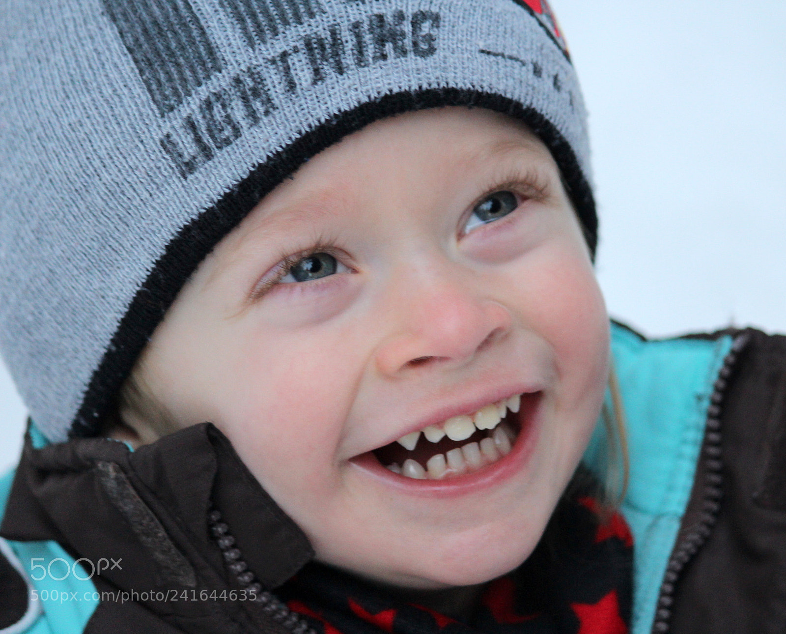 Canon EF-S 55-250mm F4-5.6 IS II sample photo. Smile photography