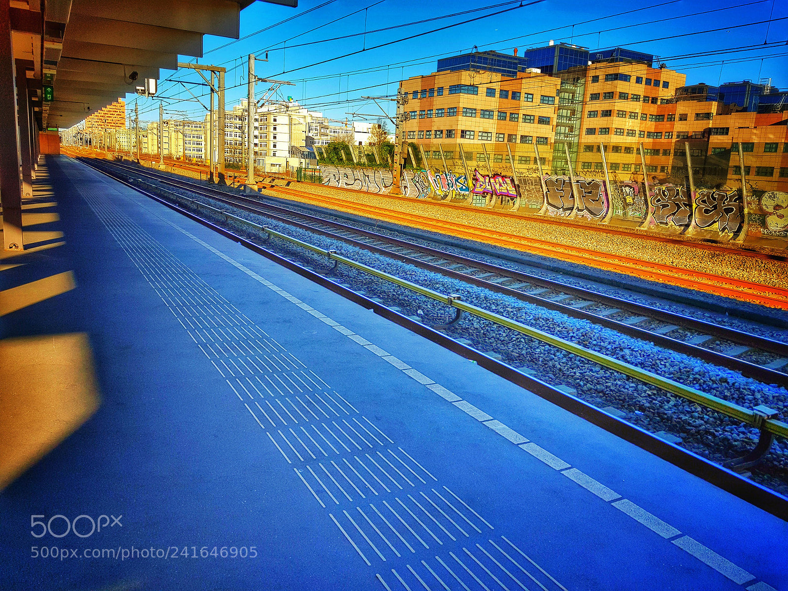 Samsung Galaxy S8 sample photo. Bullewijk metro station amsterdam photography