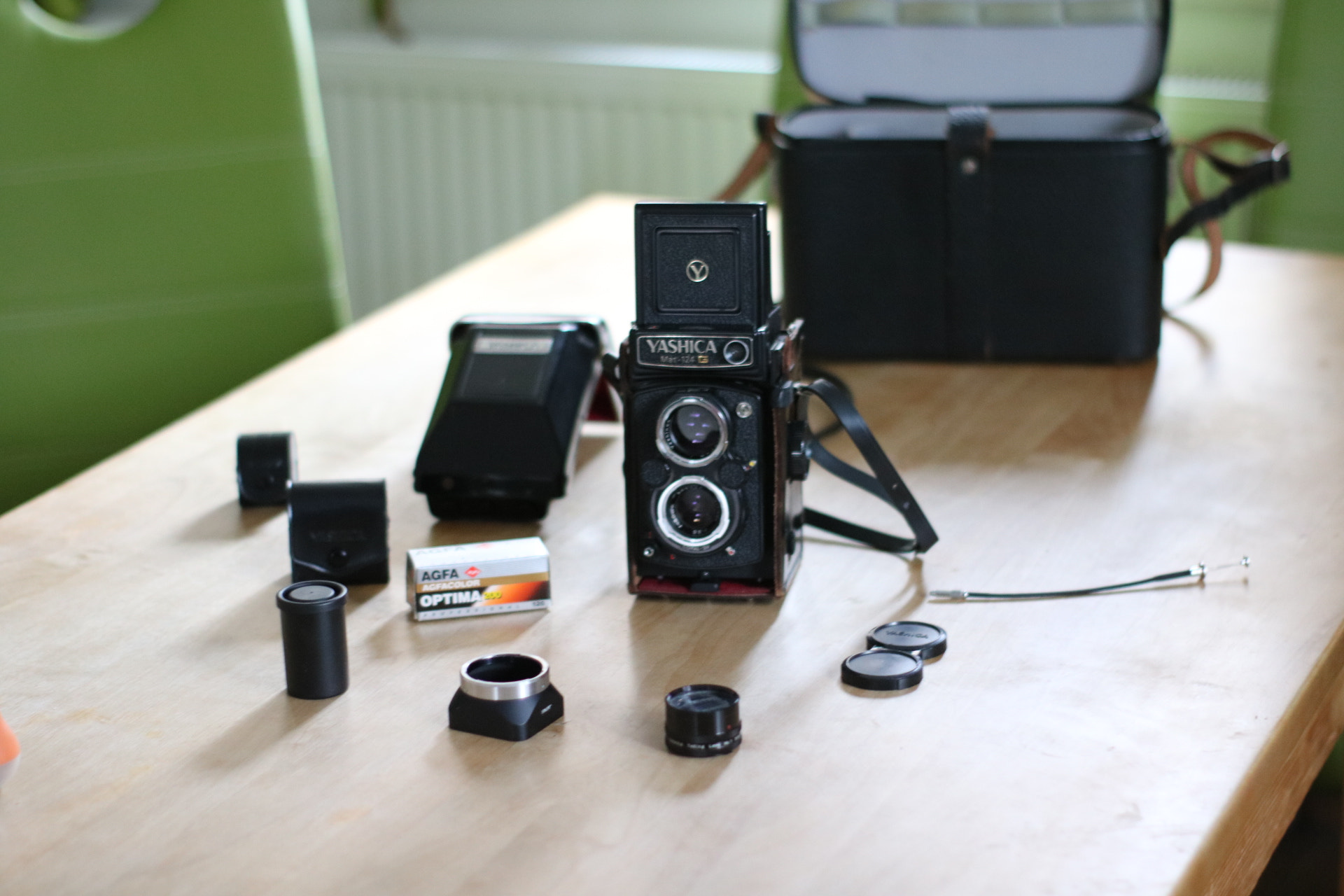 Canon 50mm sample photo. Yashica mat 124 g photography