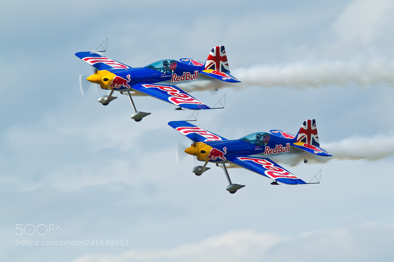 Canon EOS-1D Mark IV sample photo. Red bull dunsfold photography