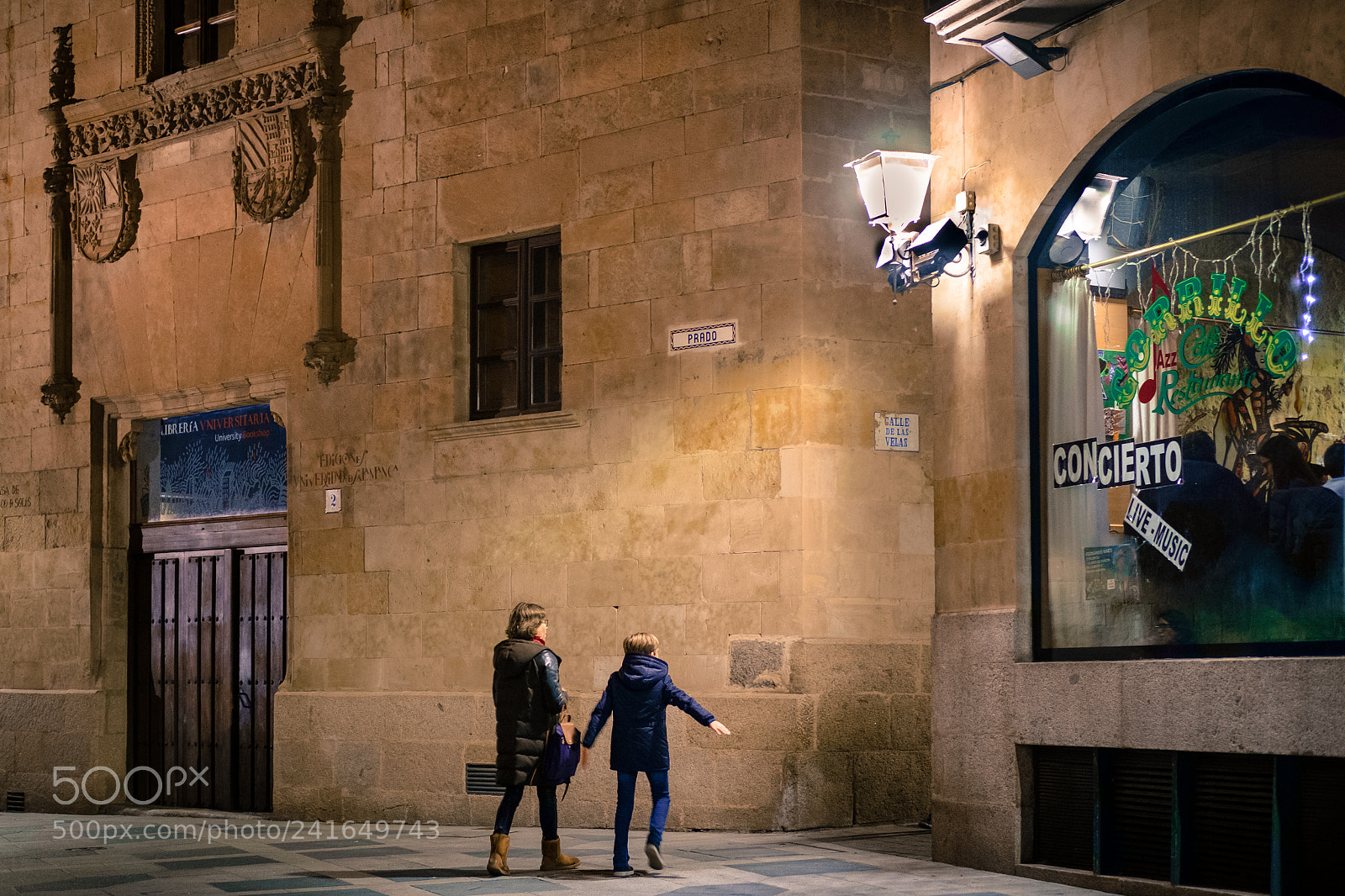 Fujifilm X-Pro1 sample photo. Calle de las velas photography