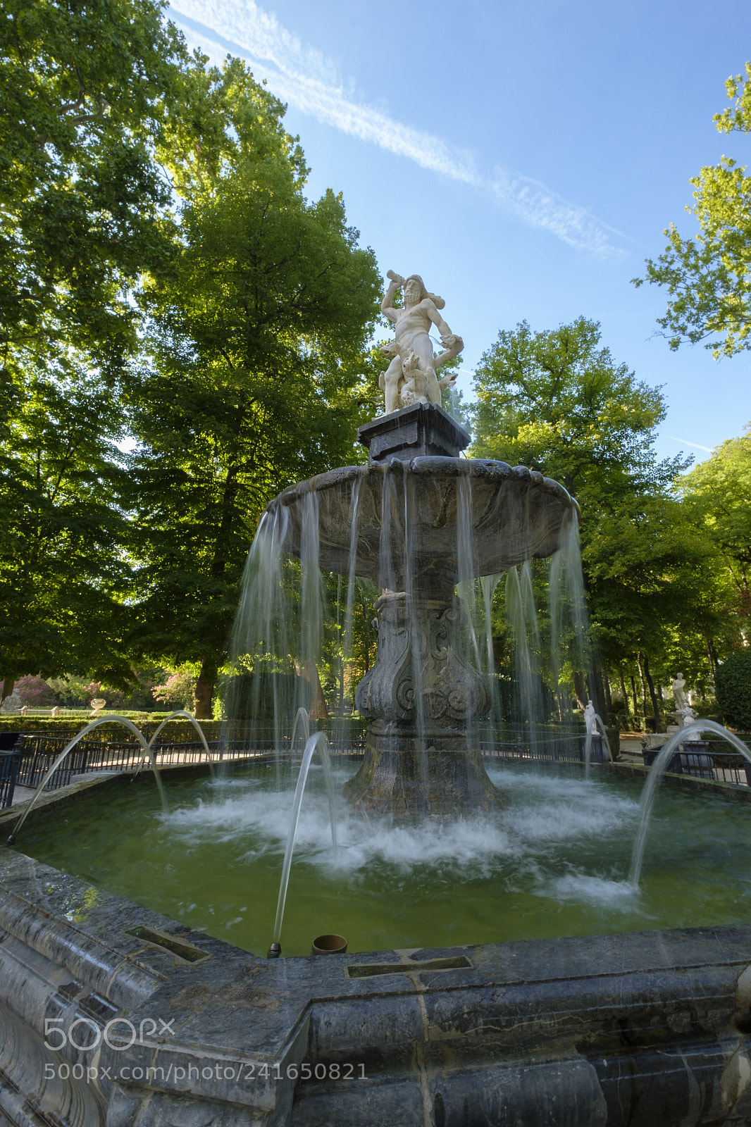 Fujifilm X-T2 sample photo. Fountain photography
