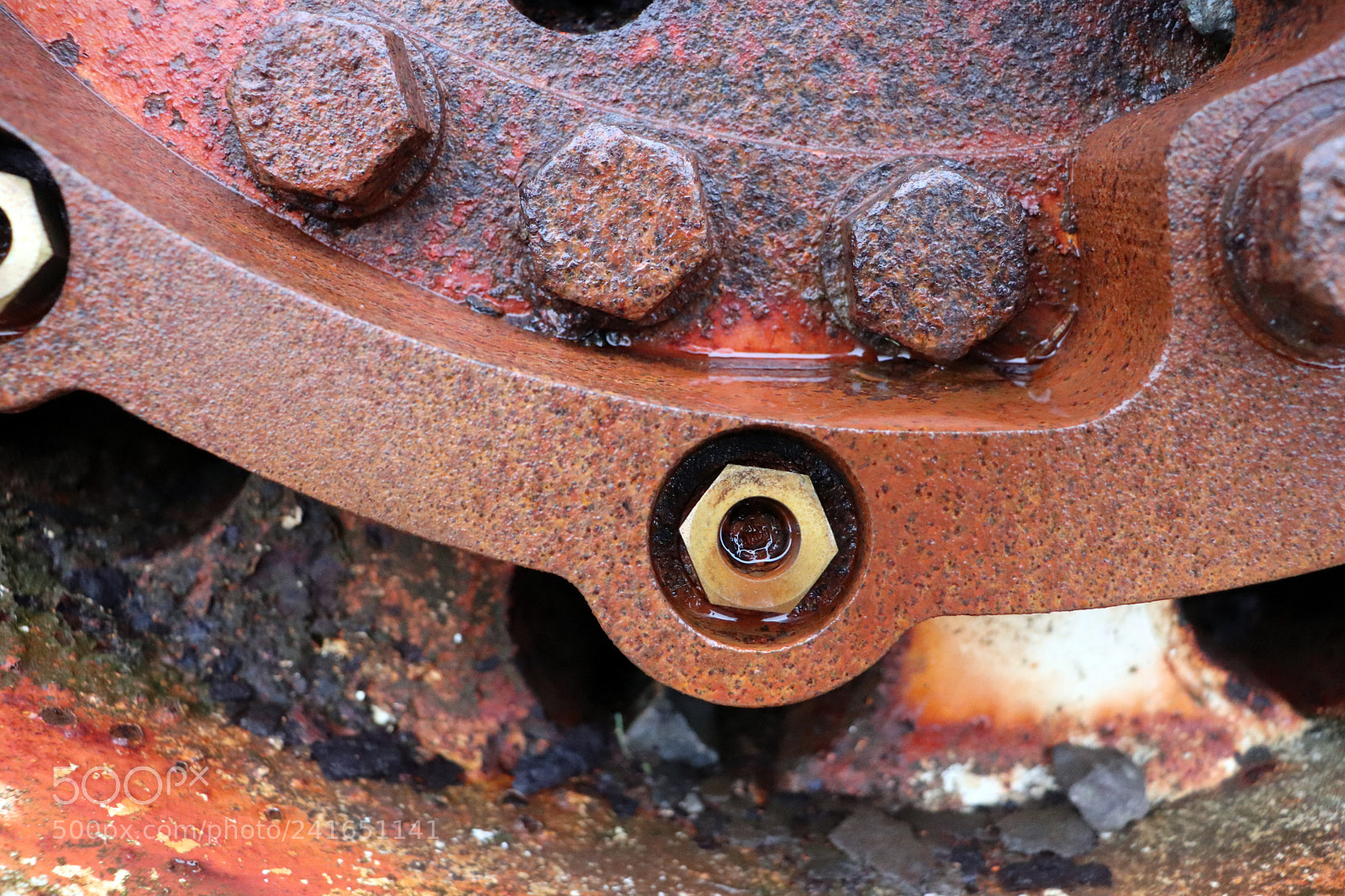 Canon EOS 200D (EOS Rebel SL2 / EOS Kiss X9) sample photo. Old rusty machinery photography