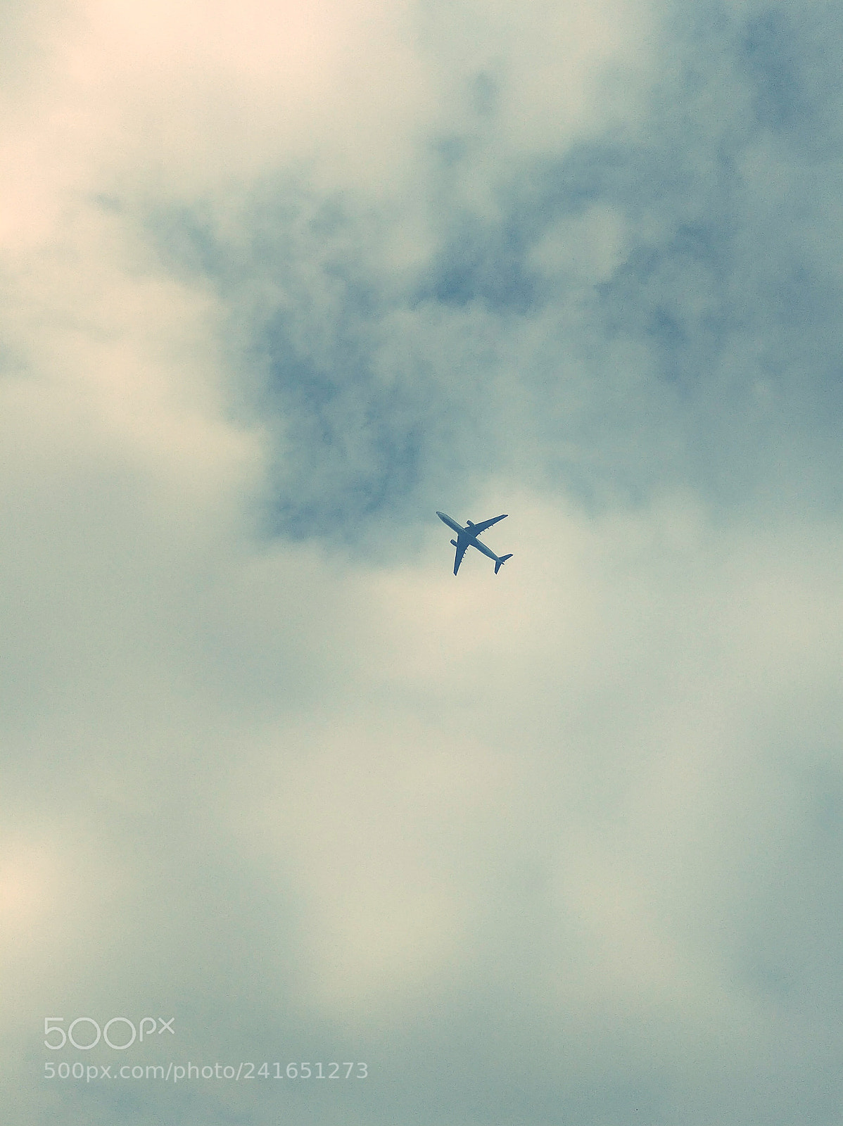 OnePlus 5 sample photo. Flying photography
