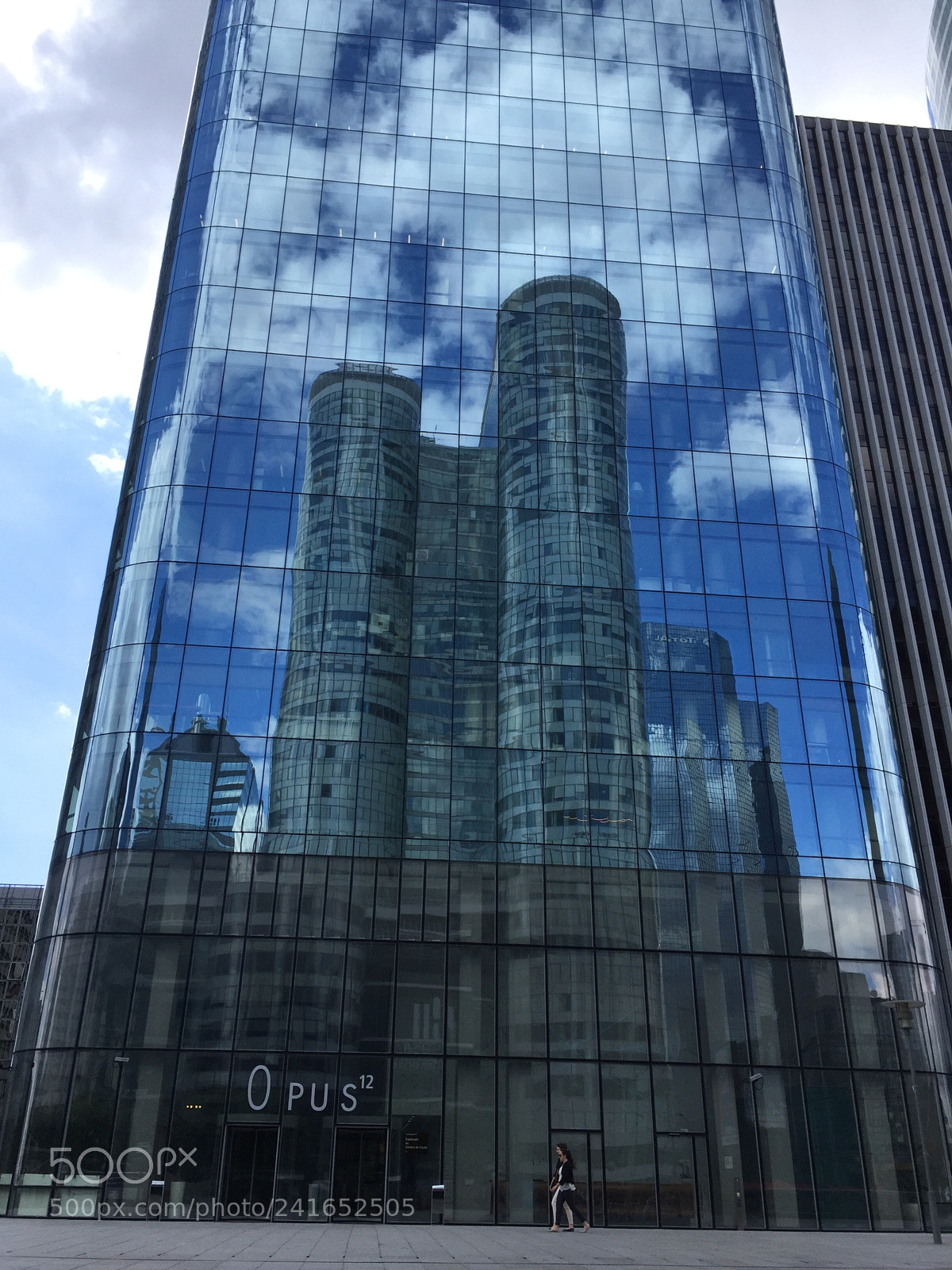 Apple iPhone 6 sample photo. Paris photography