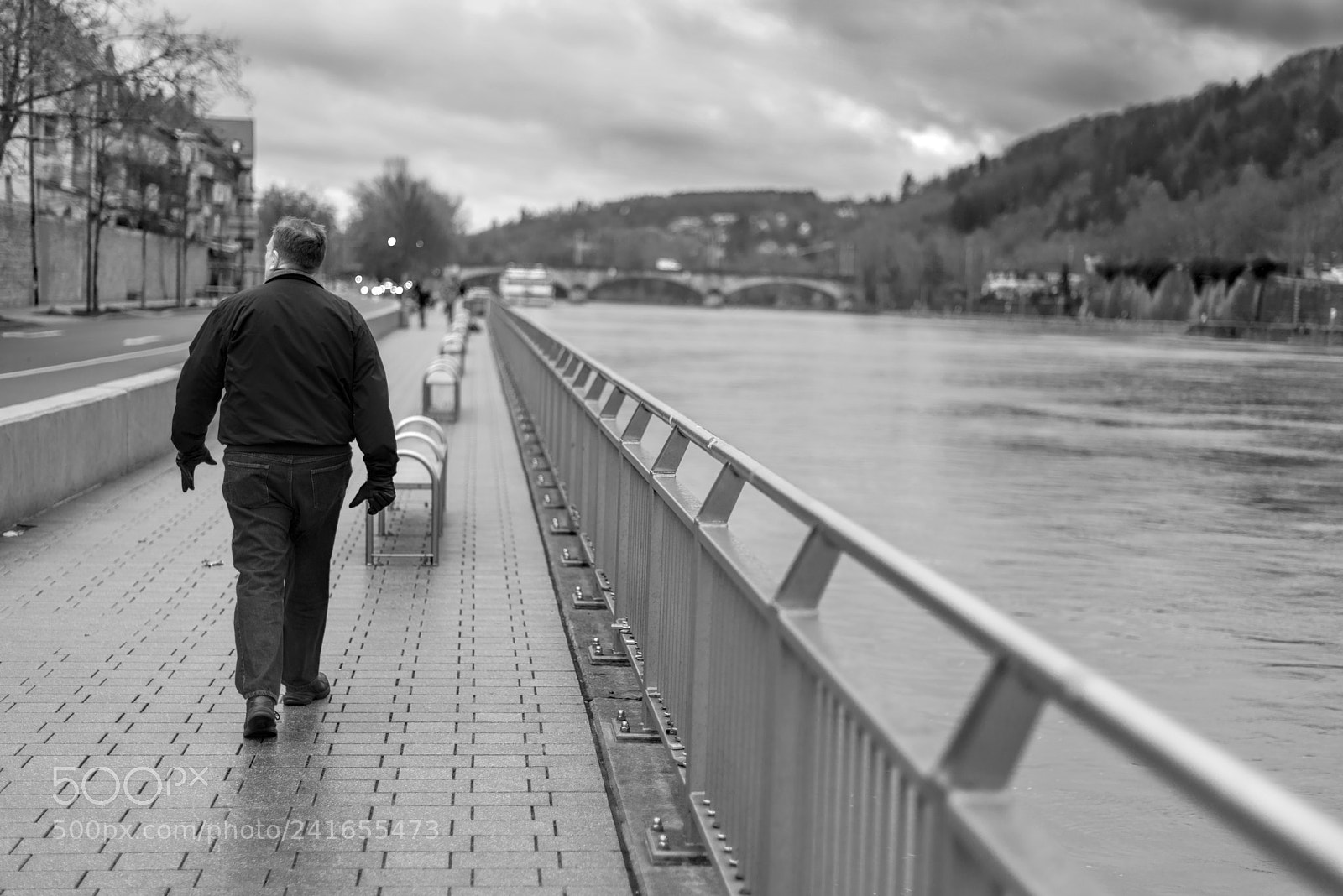 Nikon D810 sample photo. Walking along the river photography