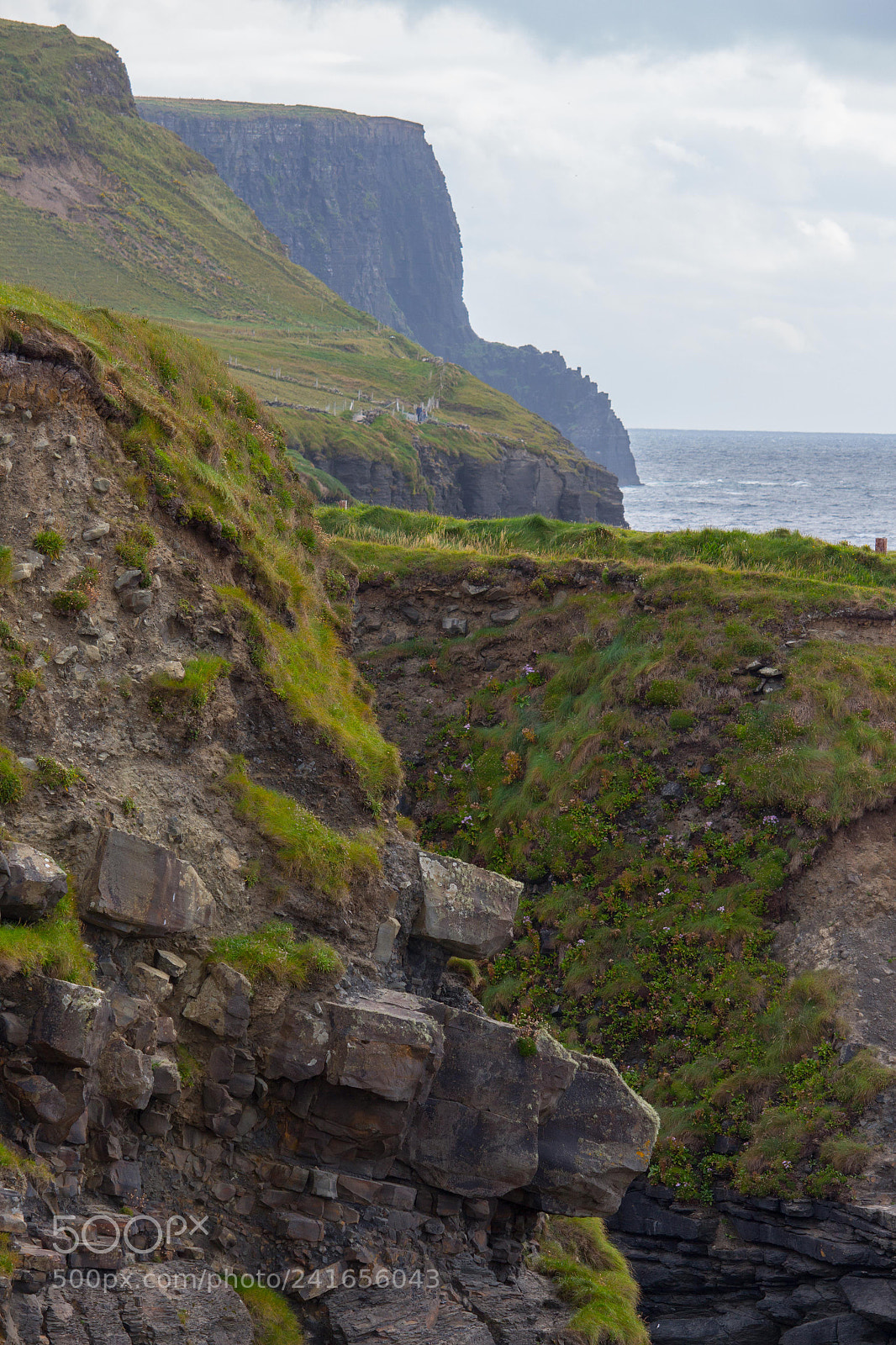 Canon EOS 650D (EOS Rebel T4i / EOS Kiss X6i) sample photo. Moher's profile photography