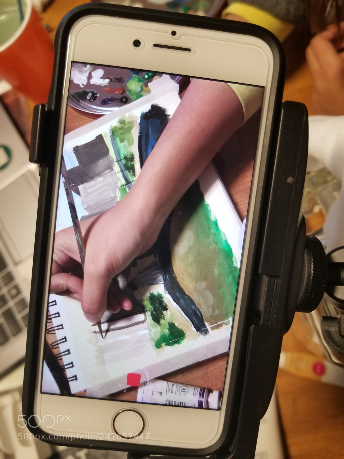 Samsung Galaxy S8+ sample photo. Filming while painting photography