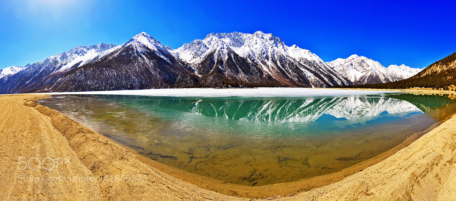 Nikon D800E sample photo. 高原湖水映雪山 photography
