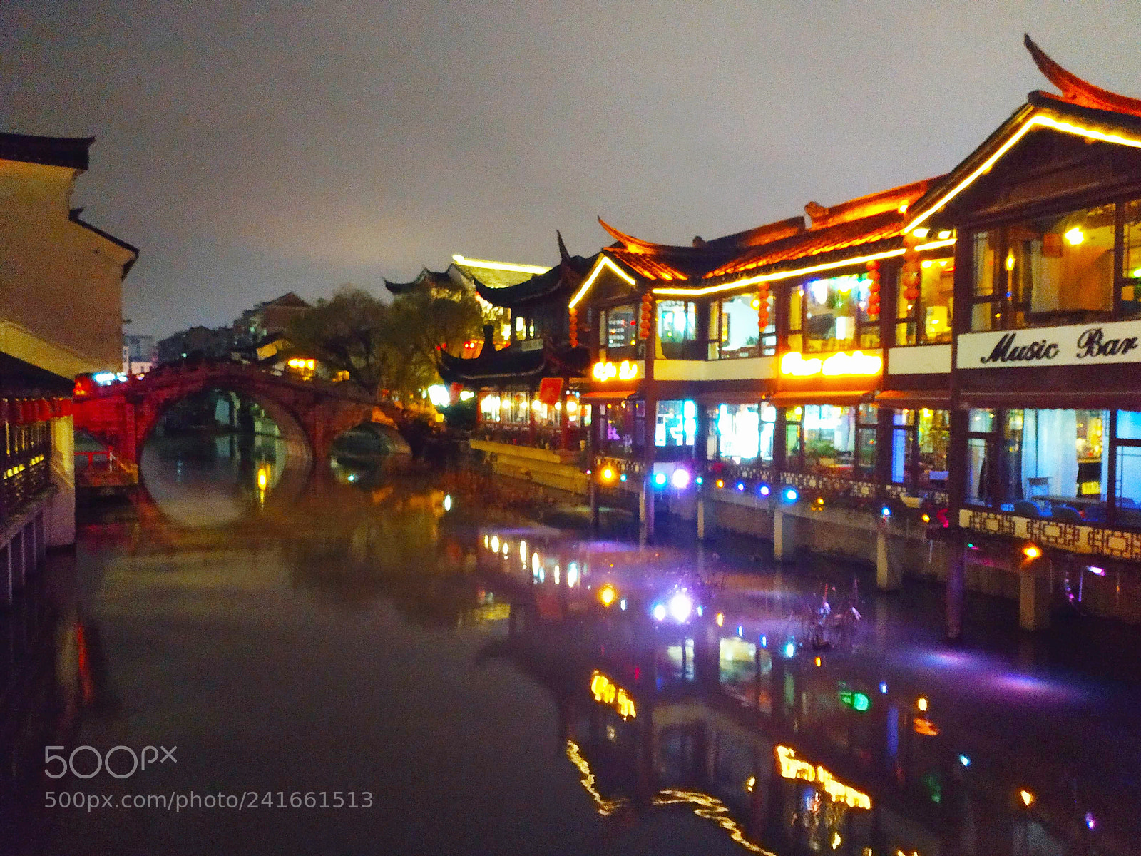 Xiaomi MIX 2 sample photo. Night of qibao old photography