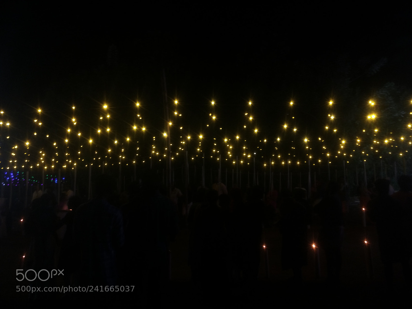 Motorola Moto G (4) sample photo. Yellow lights photography