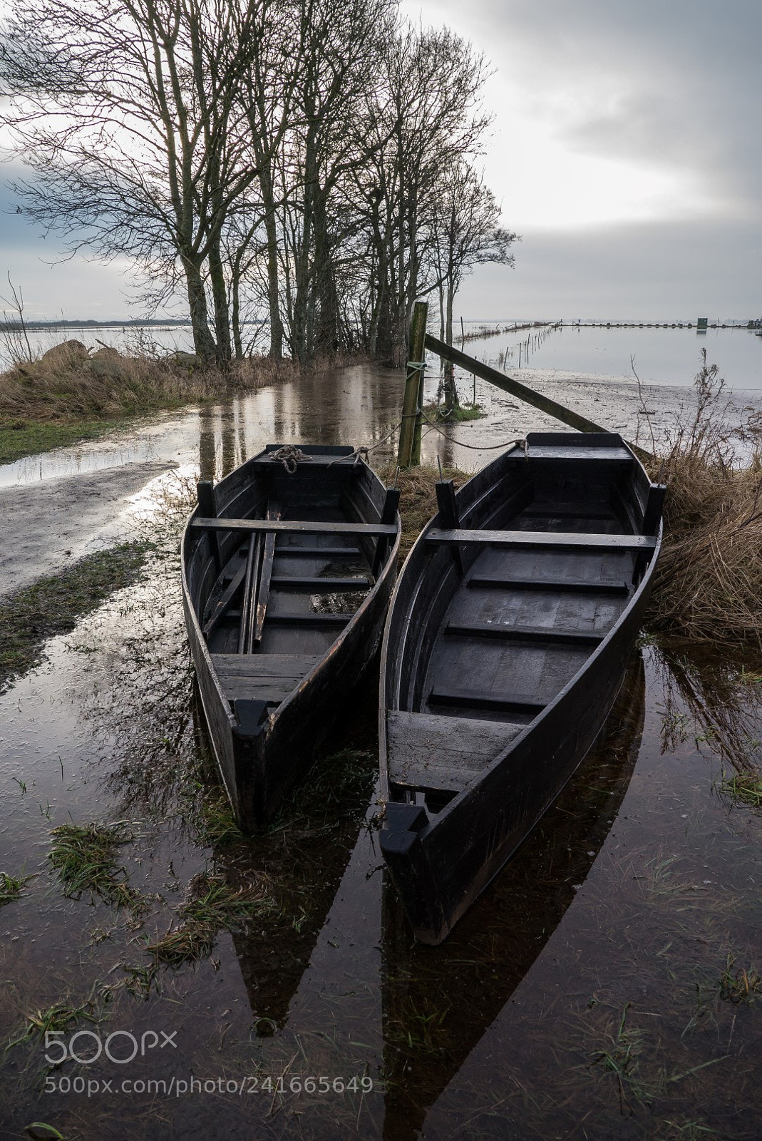 Panasonic Lumix DMC-GX1 sample photo. Boats photography