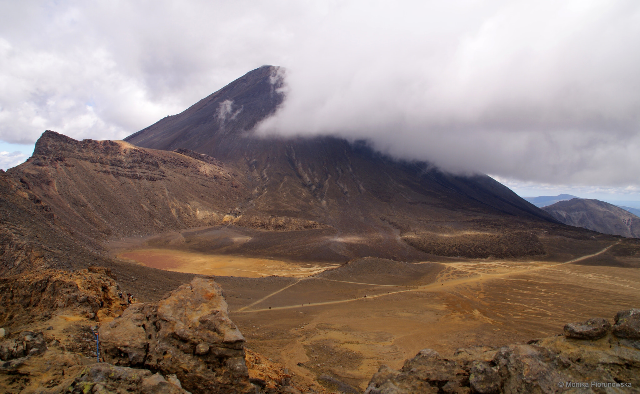 Sony Alpha DSLR-A300 sample photo. Mount ngauruhoe - tongariro national park photography