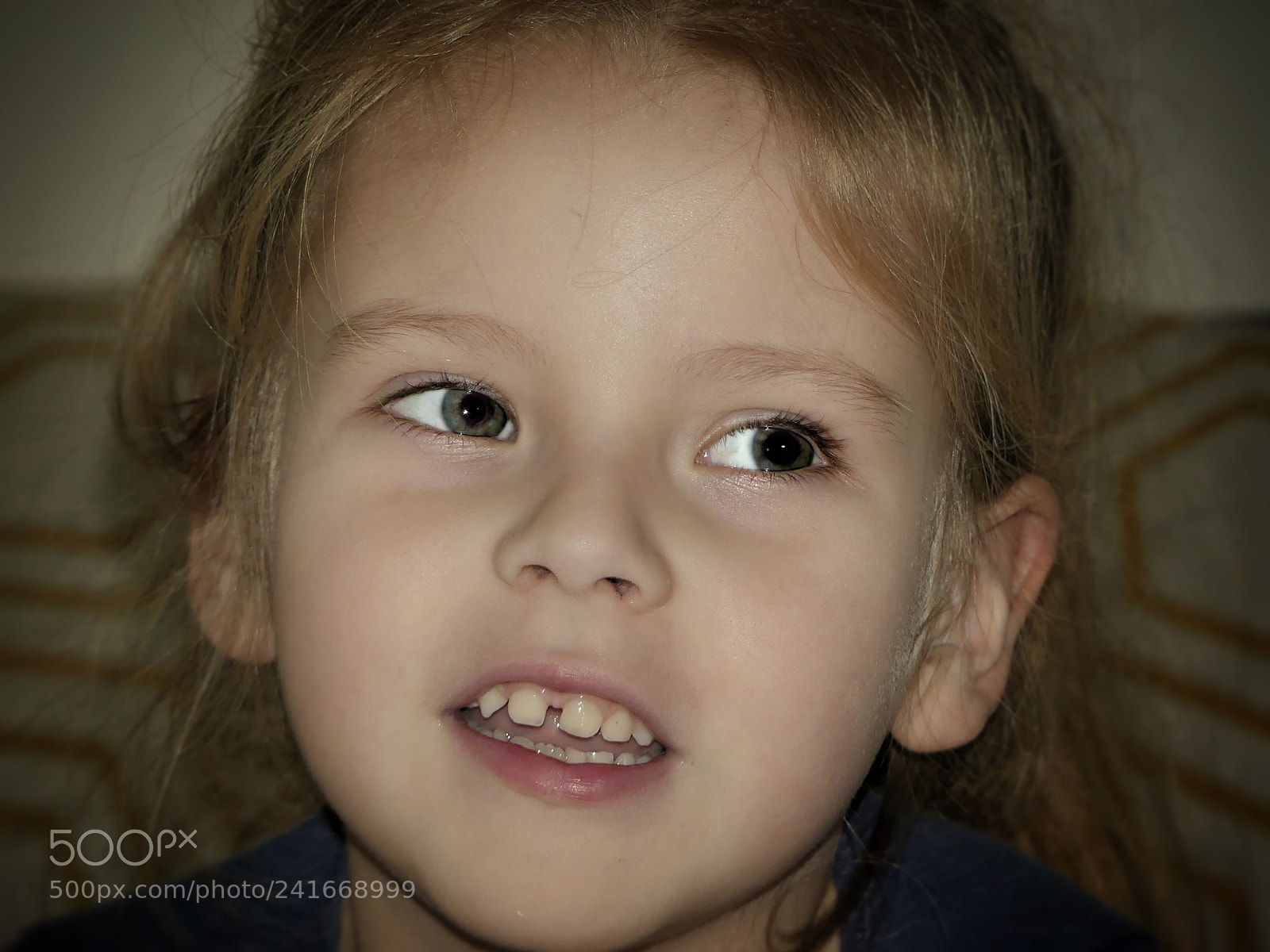 Panasonic Lumix DMC-FZ300 sample photo. Alexandra. photography