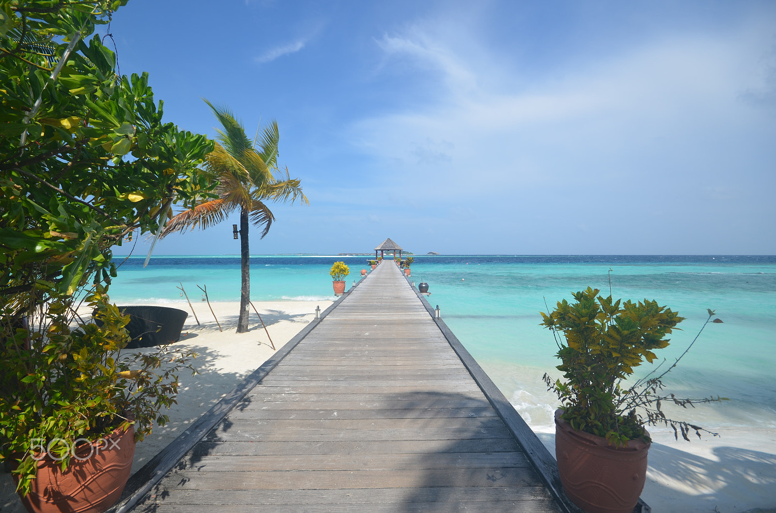 Nikon D7000 + Sigma 10-20mm F4-5.6 EX DC HSM sample photo. Dock in the maldives photography