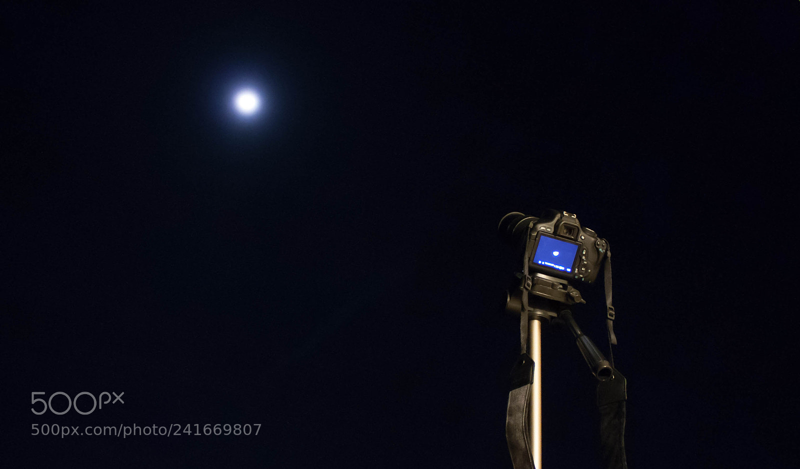 Canon EOS 1000D (EOS Digital Rebel XS / EOS Kiss F) sample photo. Photographing the moon. photography