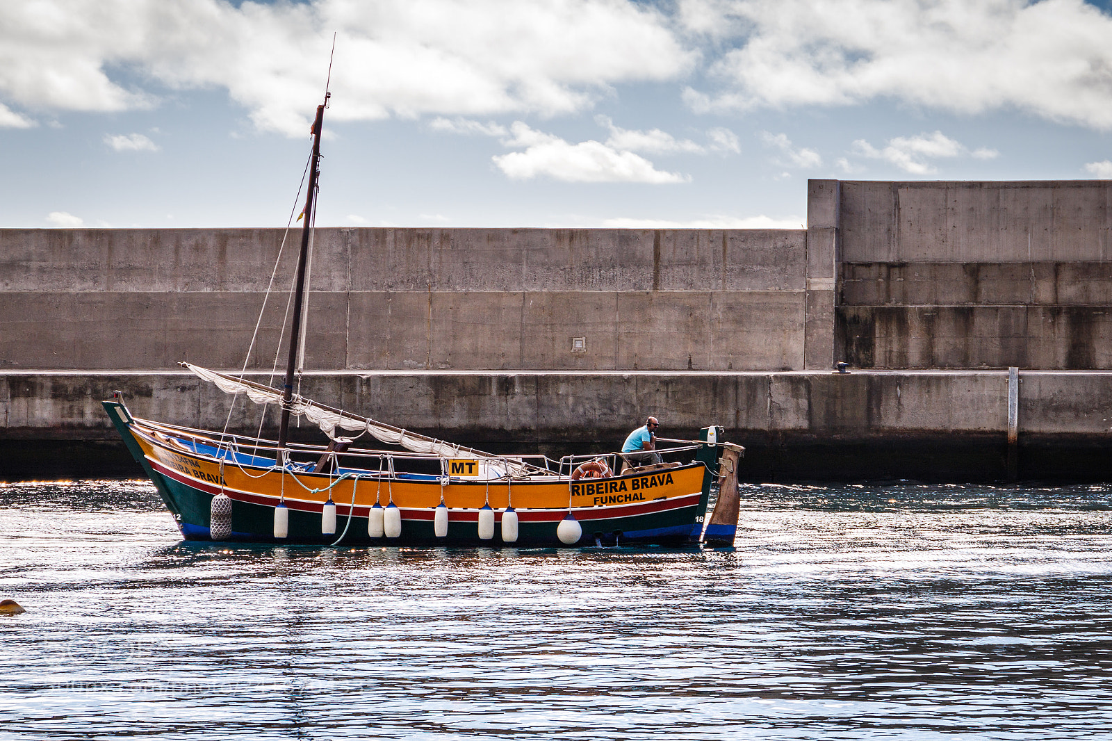 Canon EOS 6D Mark II sample photo. Our boat the ribeira photography