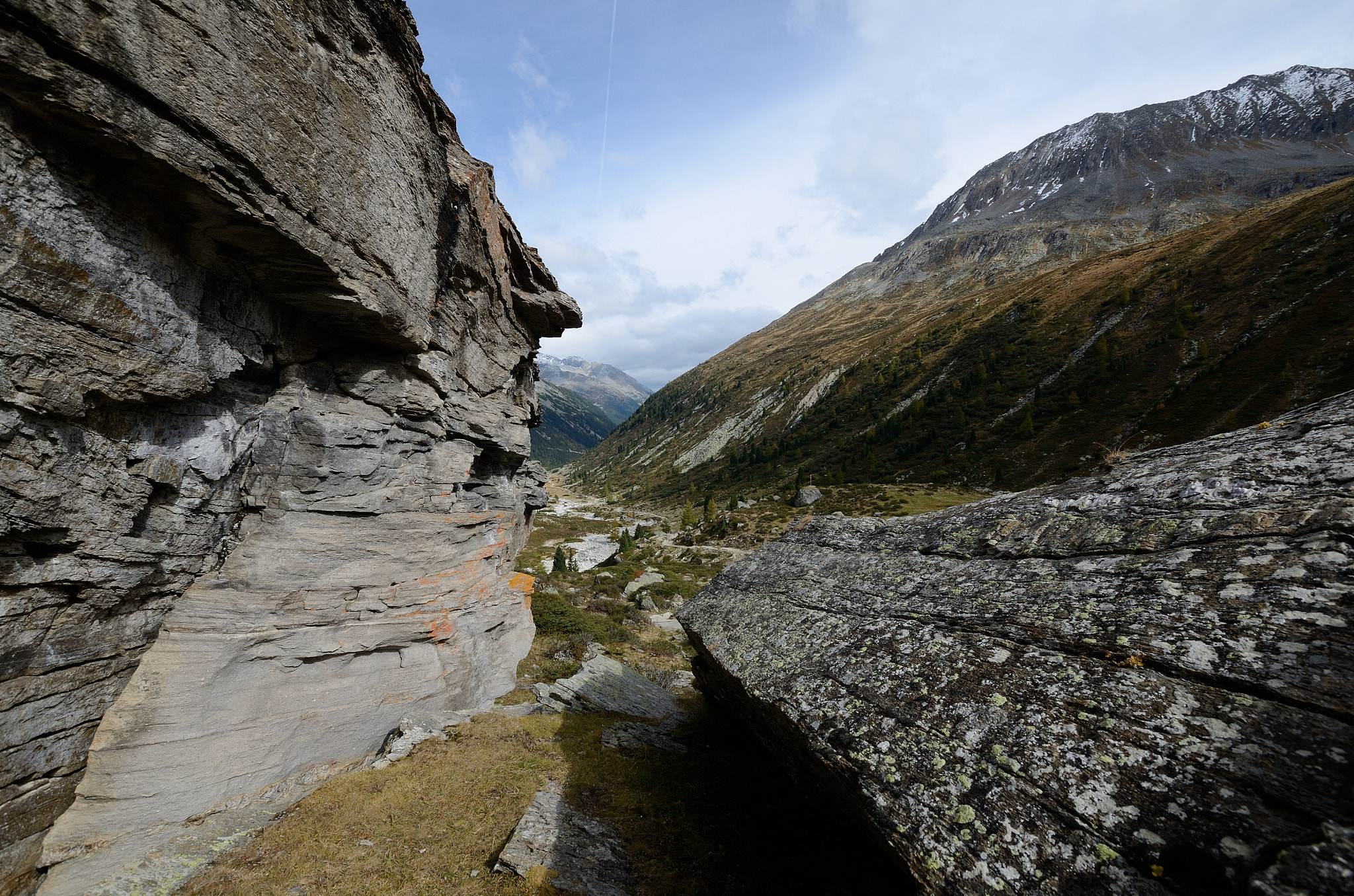 Nikon D7000 + Sigma 10-20mm F3.5 EX DC HSM sample photo. Landscape photography