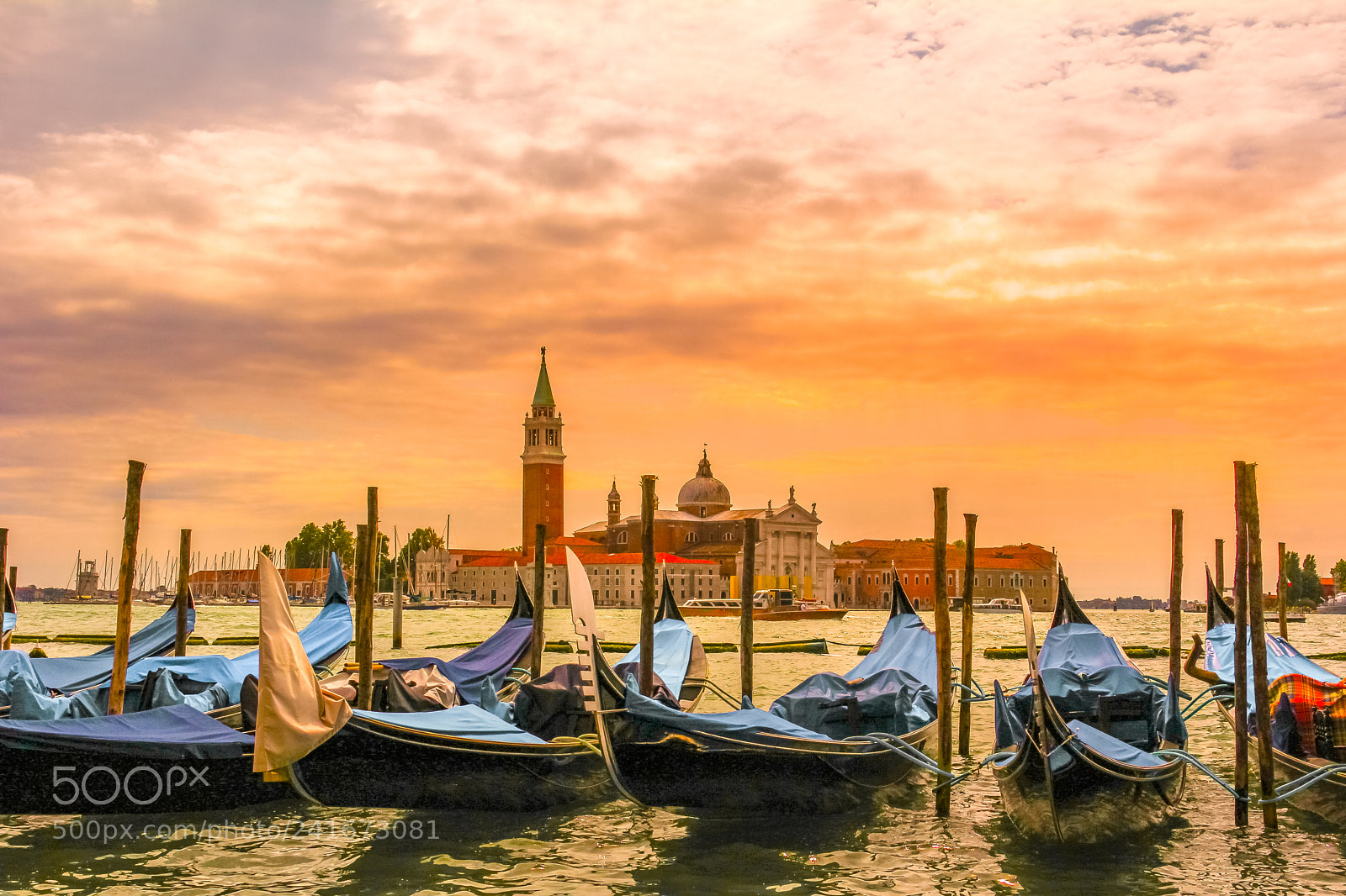 Canon EOS 60D sample photo. Gondola sunset photography