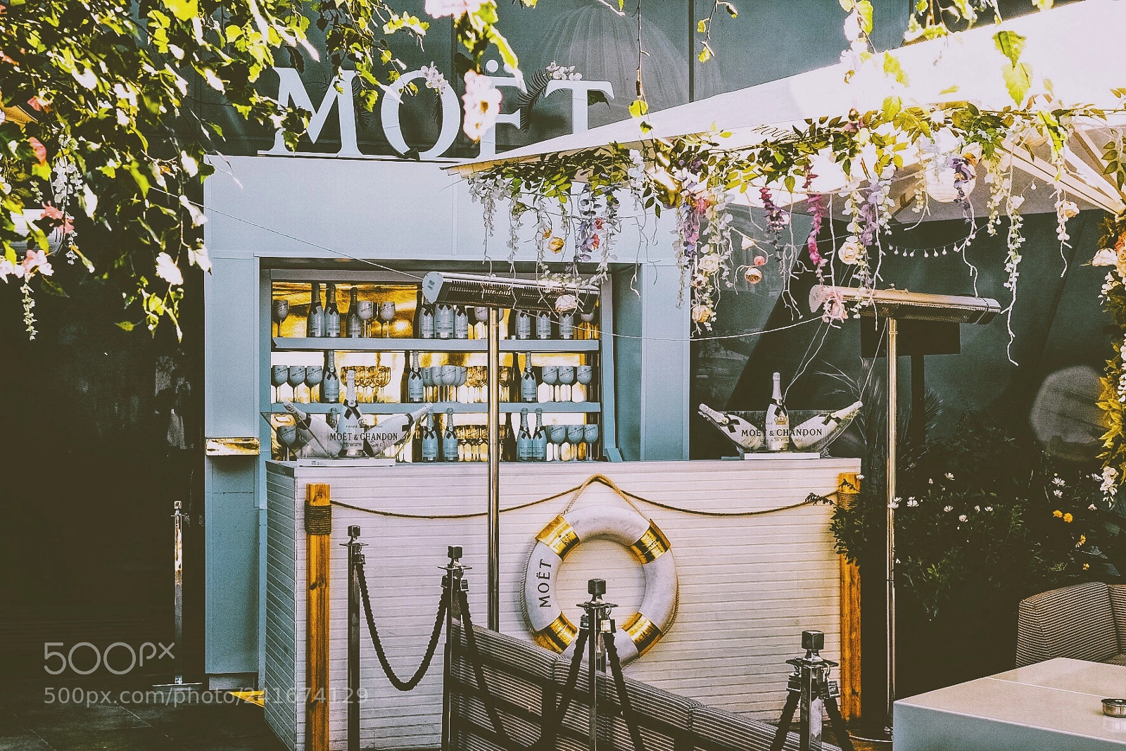 Fujifilm X-T10 sample photo. Champaign in london photography