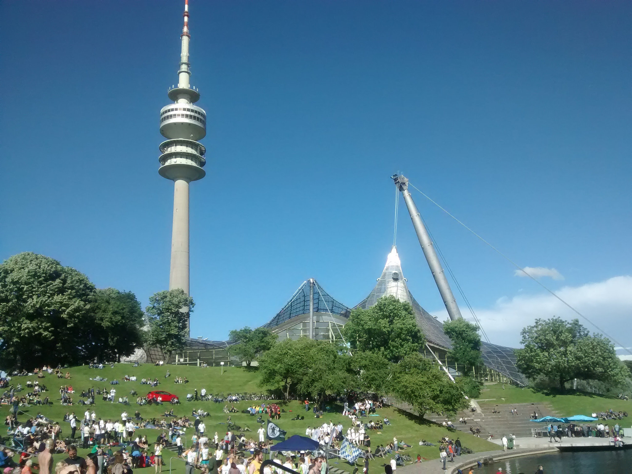 Motorola XT1032 sample photo. Olympia munich photography