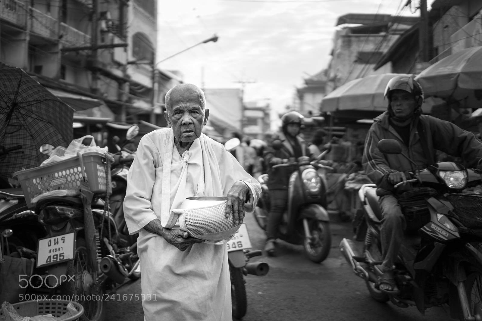 Sony a7 II sample photo. Hat yai market photography