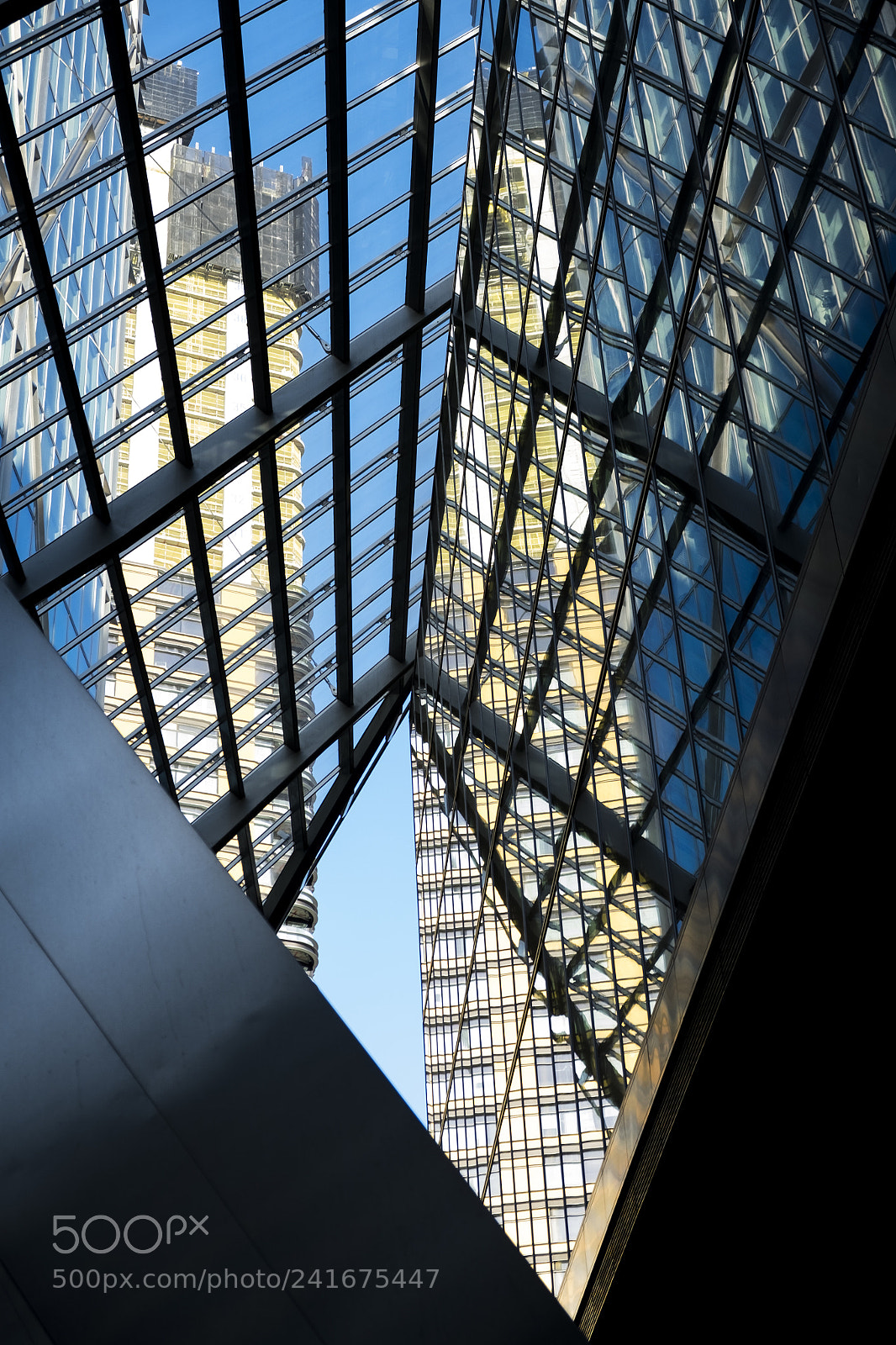Fujifilm X-T10 sample photo. Triangle photography