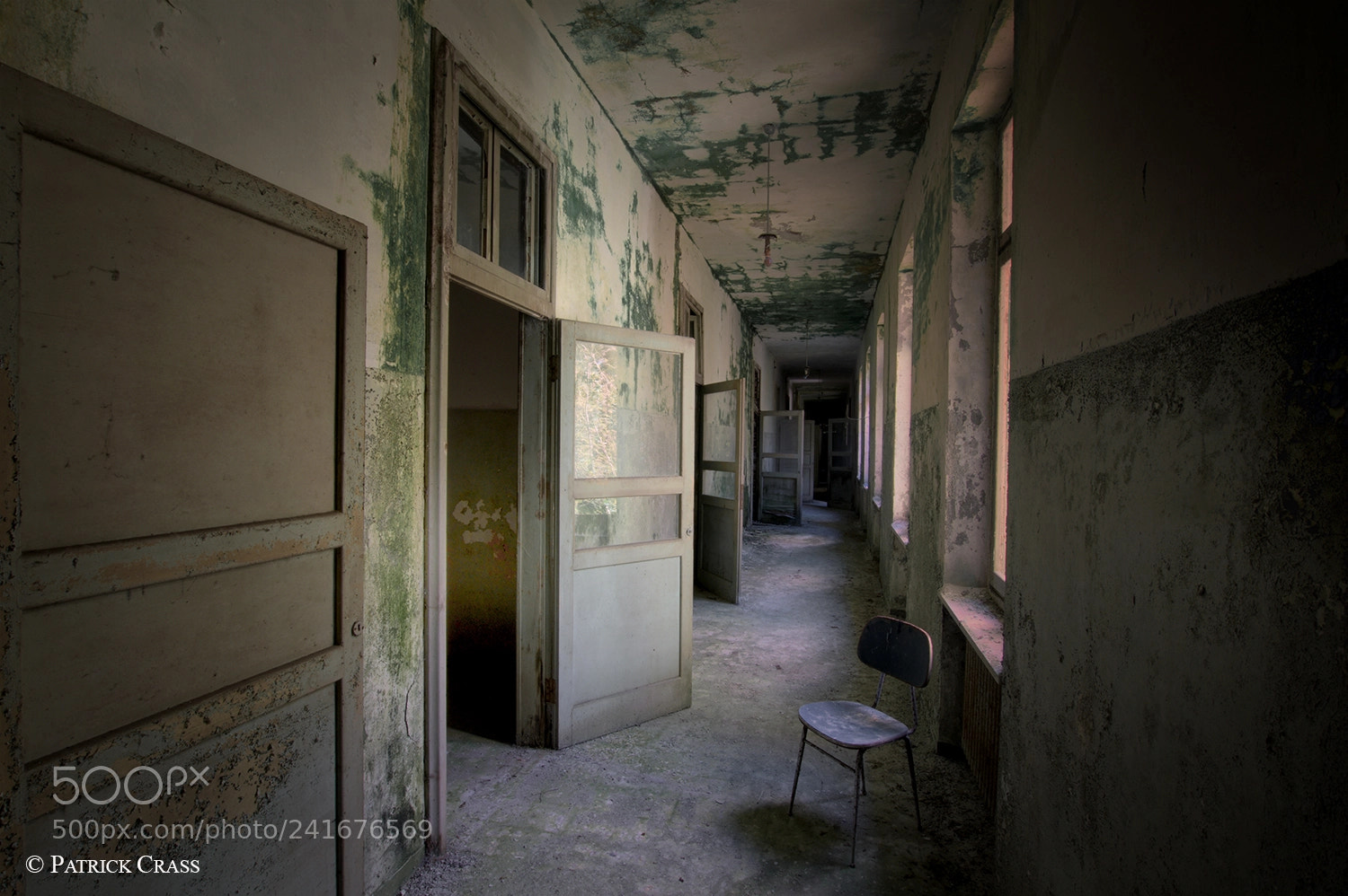 Nikon D90 sample photo. Abandoned psychiatrie photography