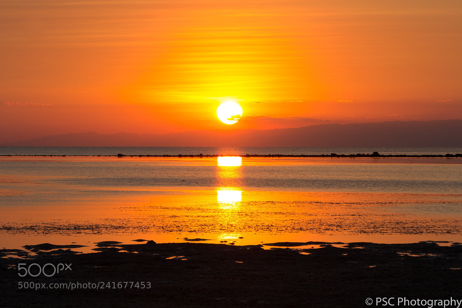 Canon EOS 60D sample photo. Sunset in white sand photography