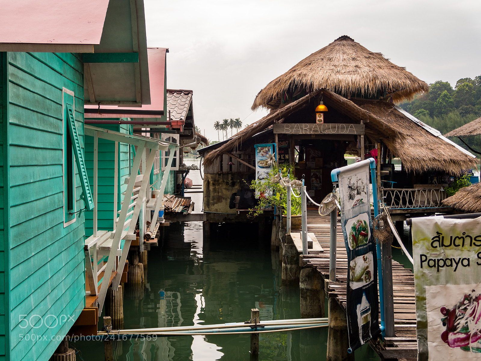 Olympus OM-D E-M10 sample photo. Baracuda restaurant in ban photography