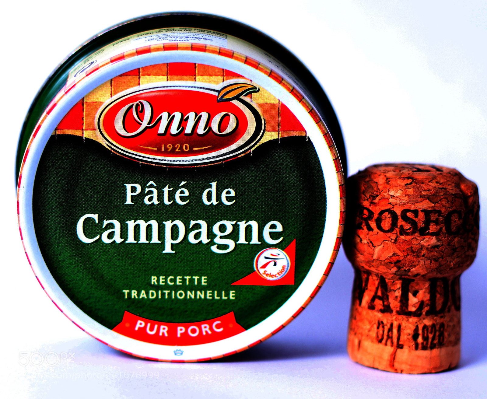 Canon EOS 500D (EOS Rebel T1i / EOS Kiss X3) sample photo. Pate and prosecco photography