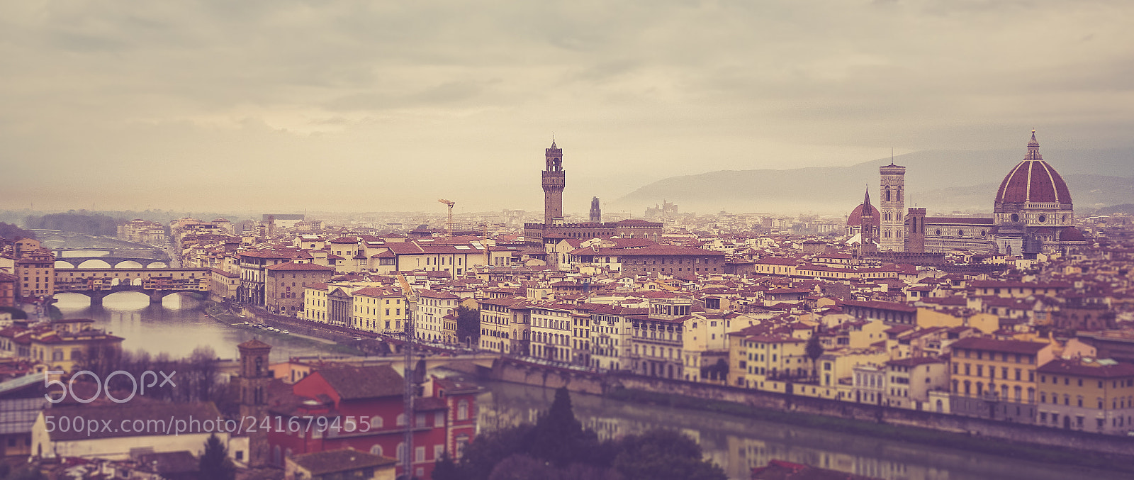 Sony Cyber-shot DSC-HX90V sample photo. Florence in love photography