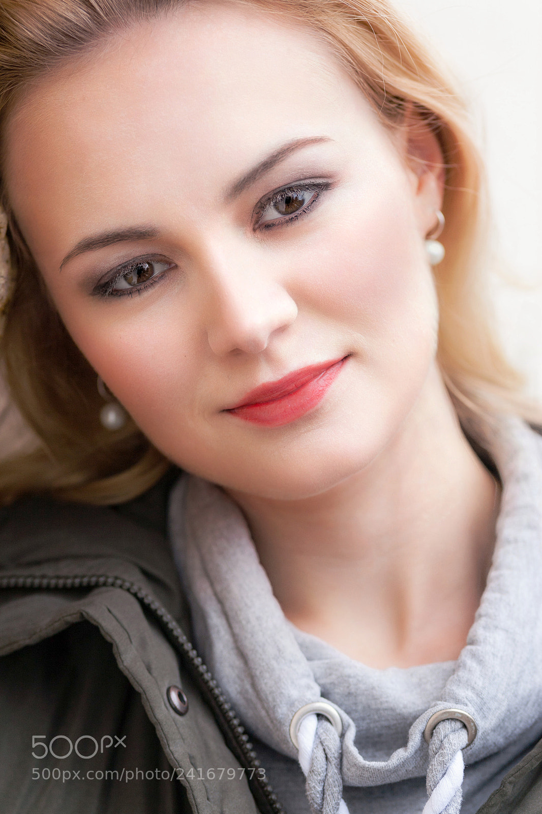 Canon EOS 5D sample photo. Pia photography