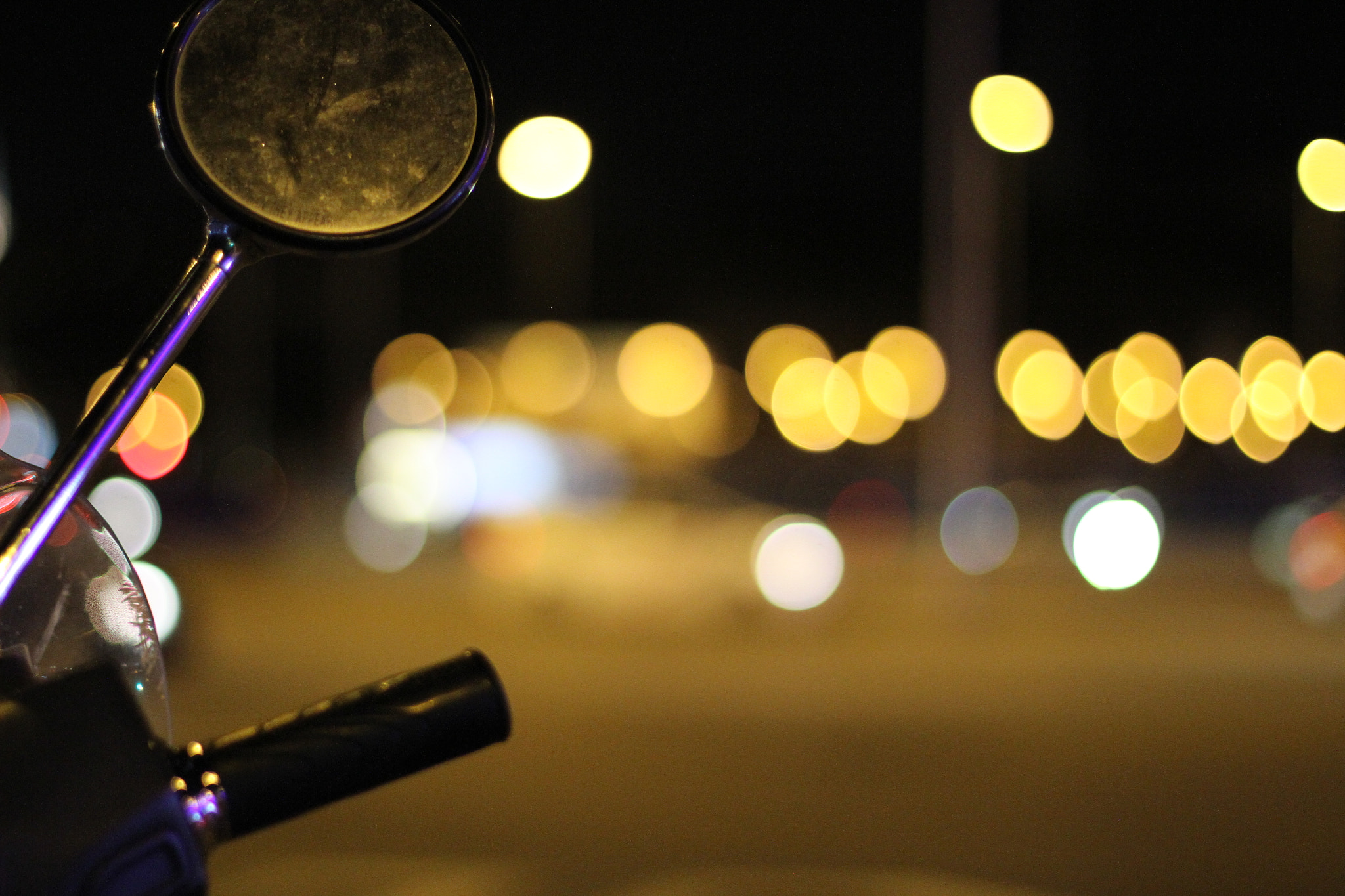 Canon EOS 7D + Canon EF 50mm F1.4 USM sample photo. Winter in madrid photography