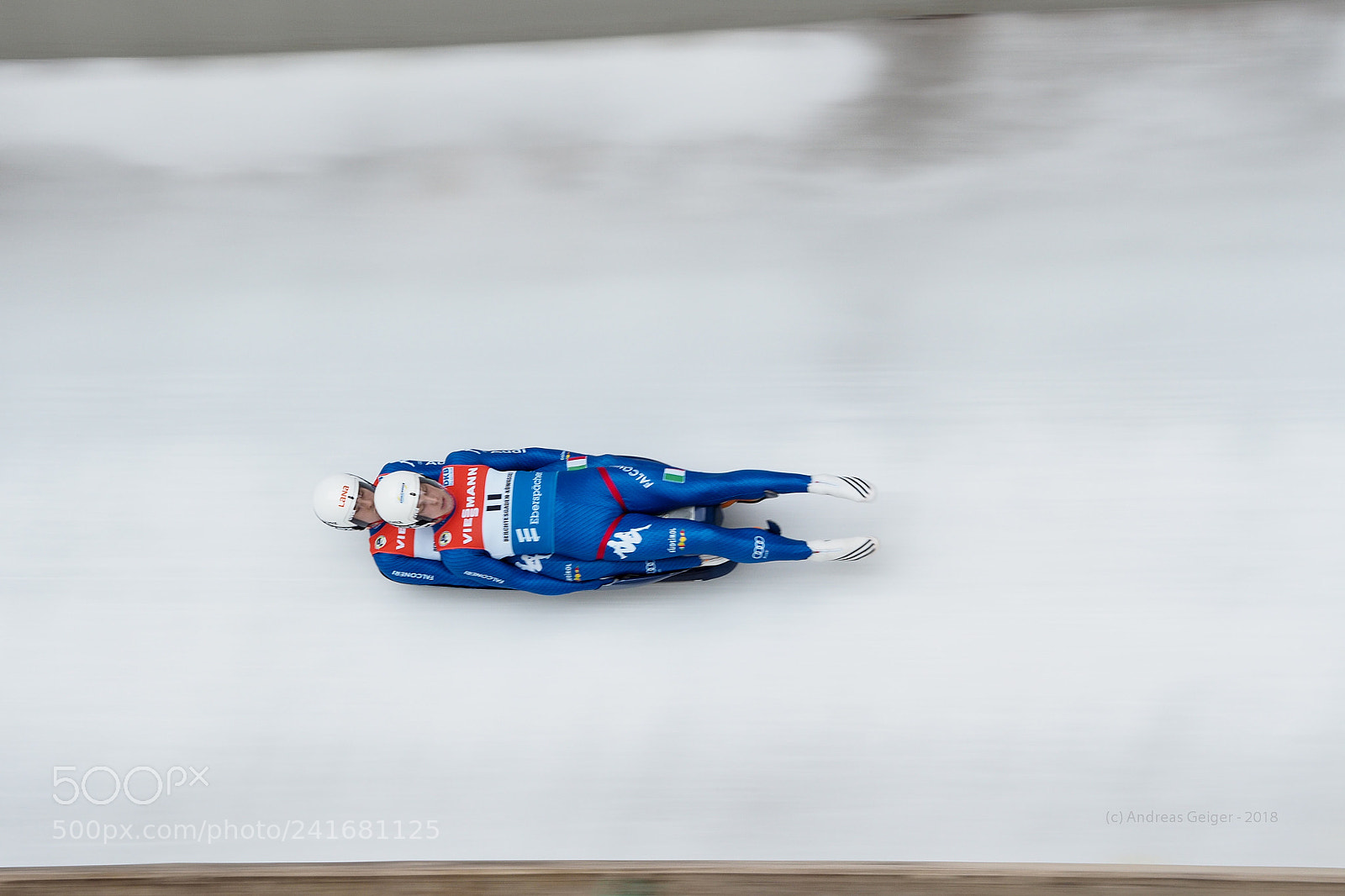 Olympus OM-D E-M10 II sample photo. Double luge photography