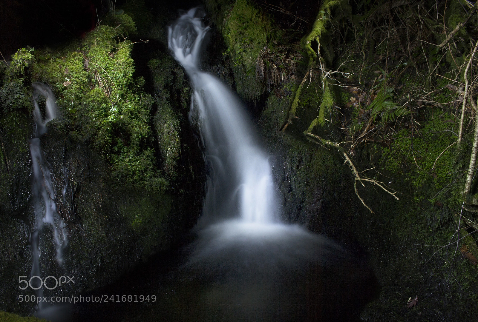 Canon EOS 1000D (EOS Digital Rebel XS / EOS Kiss F) sample photo. Light painted waterfall photography