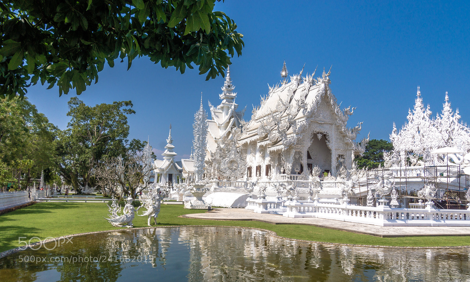 Sony SLT-A77 sample photo. Templo blanco photography