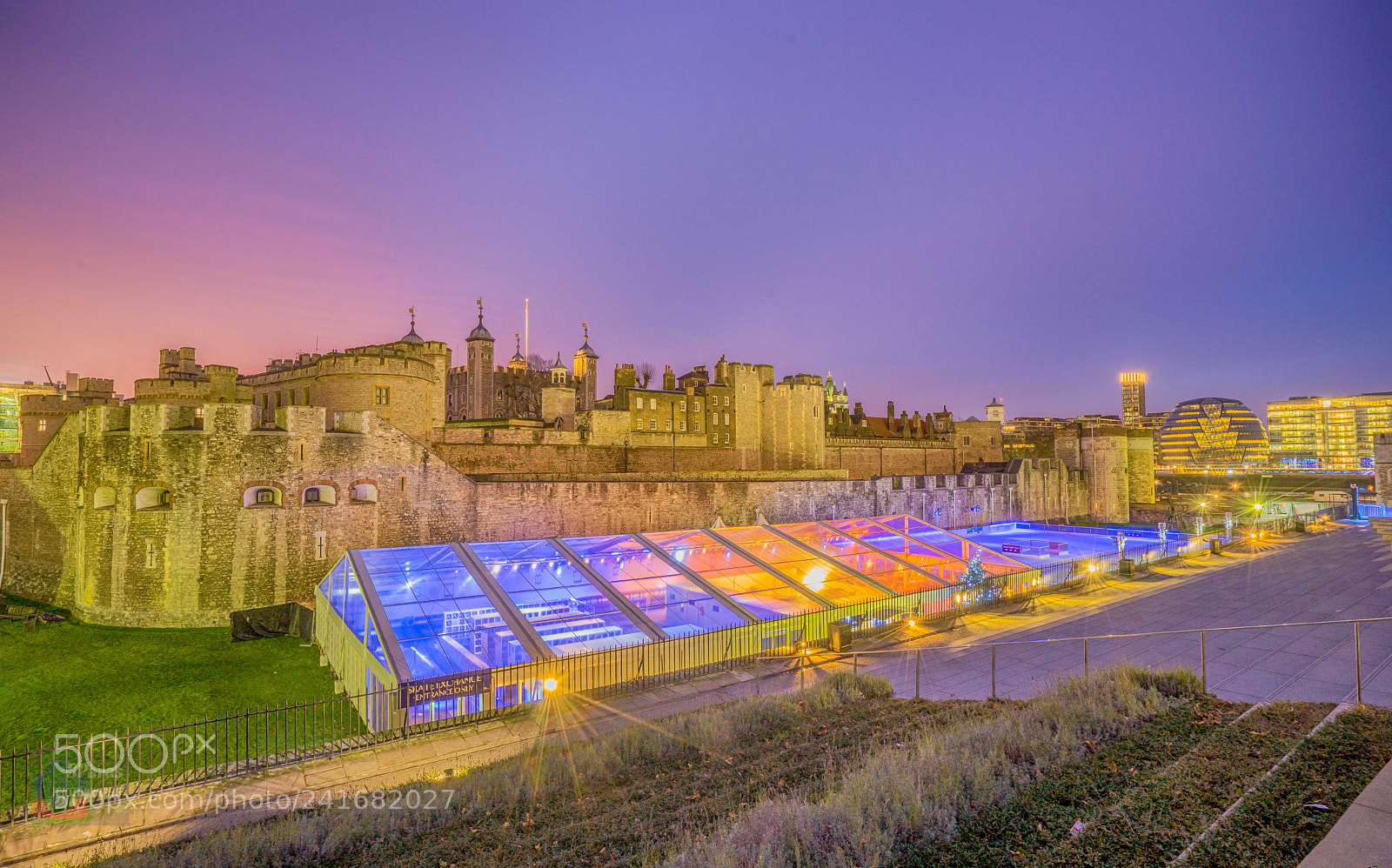 Sony a7 II sample photo. Tower of london photography