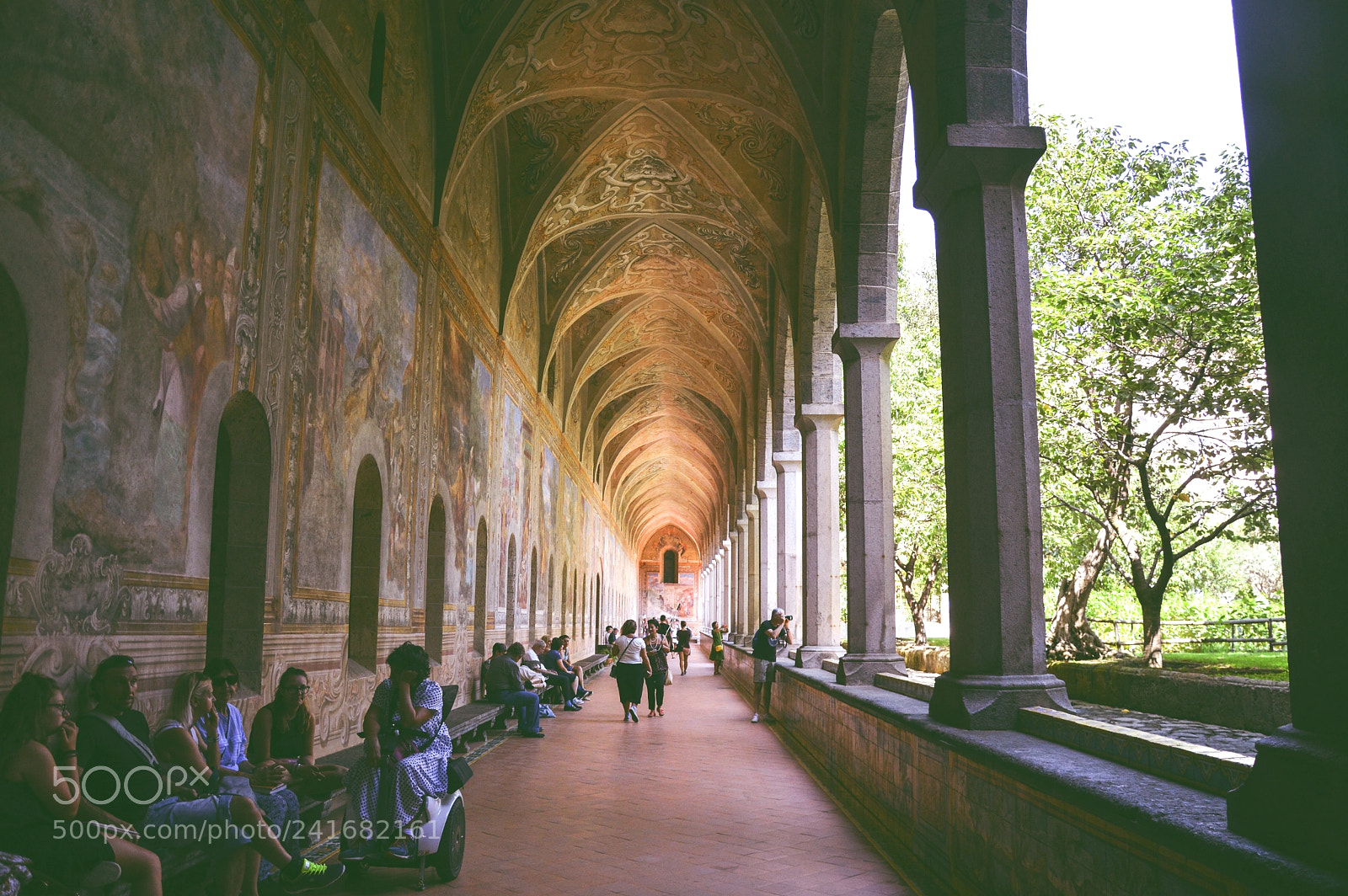 Nikon D3200 sample photo. Colonnade photography
