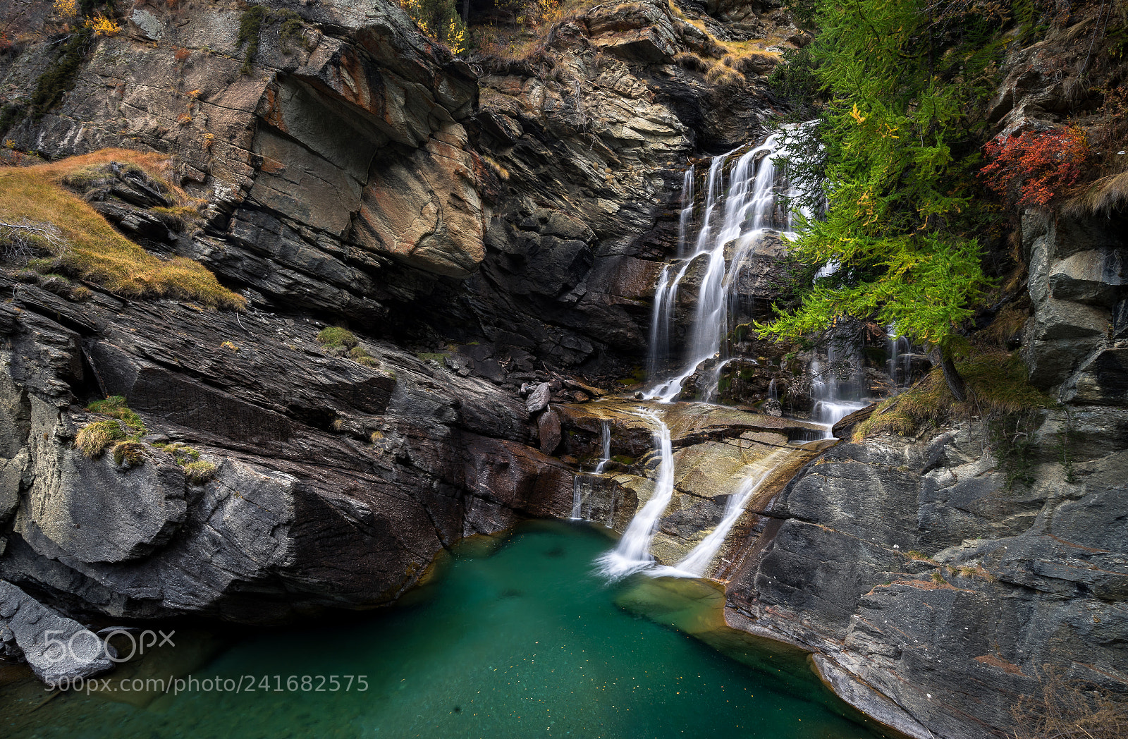 Sony a7R sample photo. Big waterfall neu photography