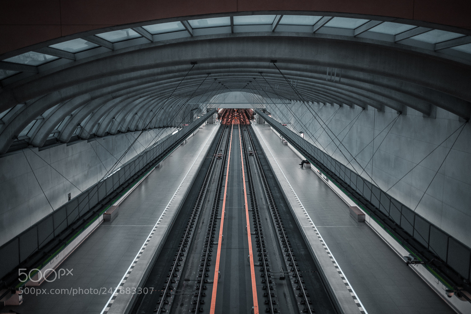 Canon EOS 6D Mark II sample photo. Perspektive of metro station photography