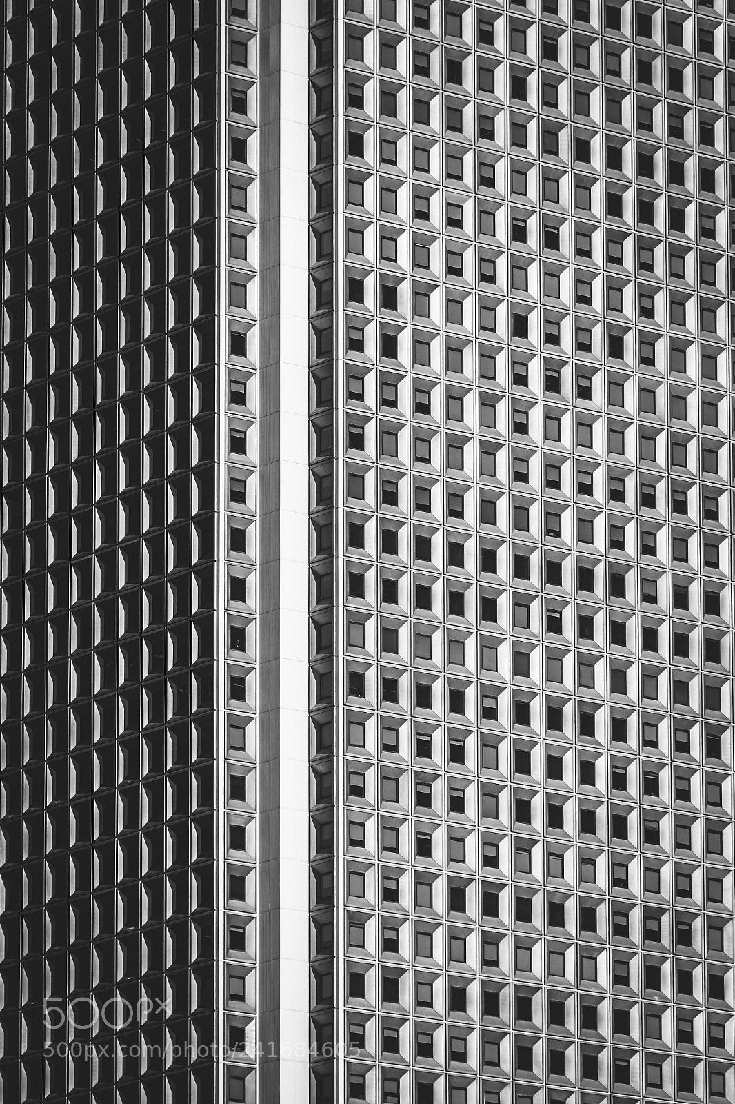 Canon EOS 650D (EOS Rebel T4i / EOS Kiss X6i) sample photo. Architectureral square photography