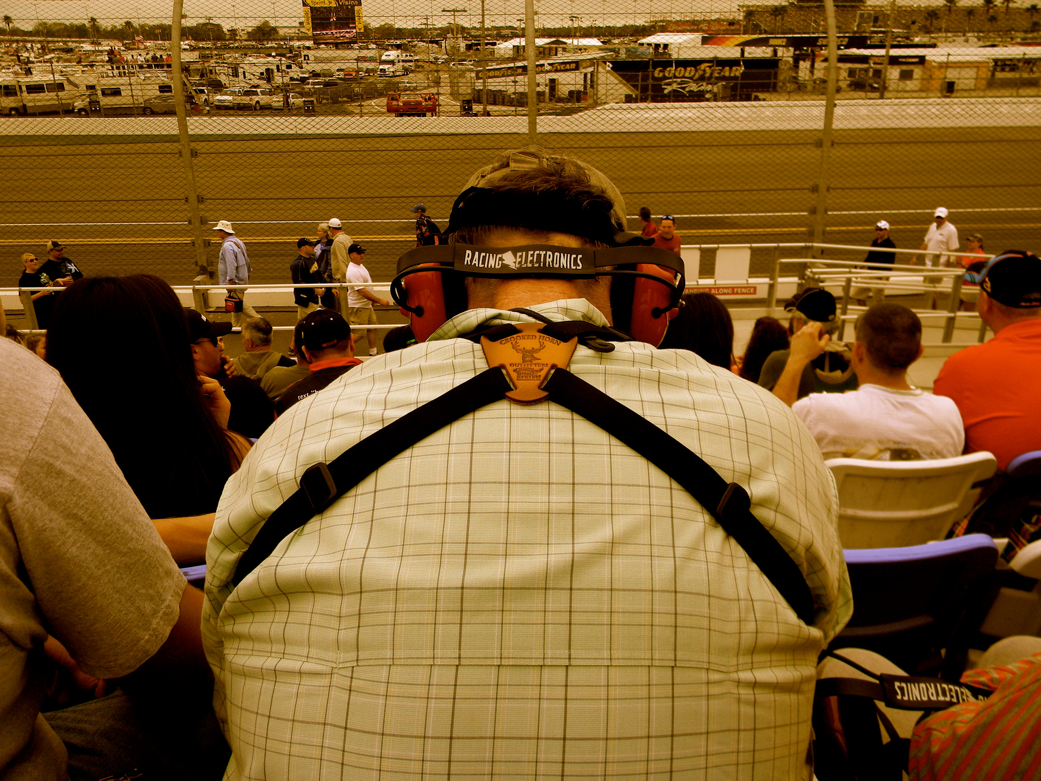 Nikon Coolpix L110 sample photo. Race day photography