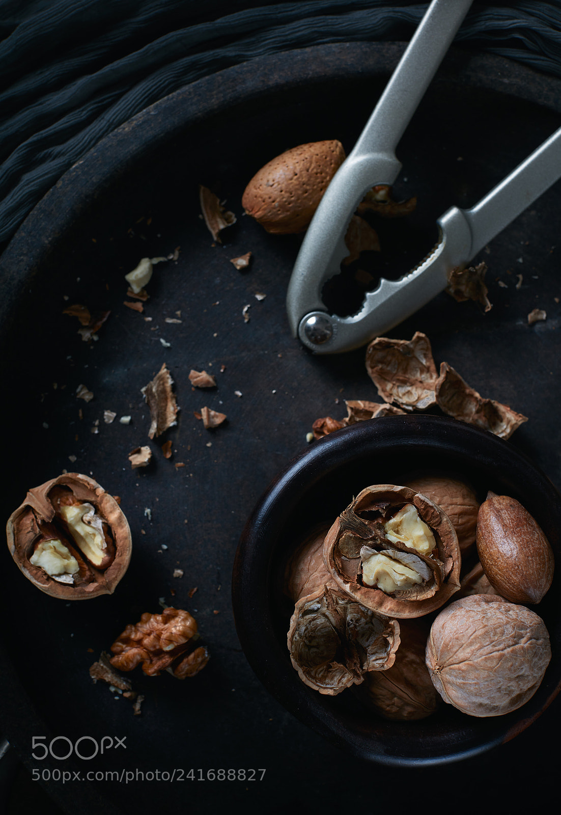 Canon EOS 5DS sample photo. Mixed nuts - hazelnuts photography