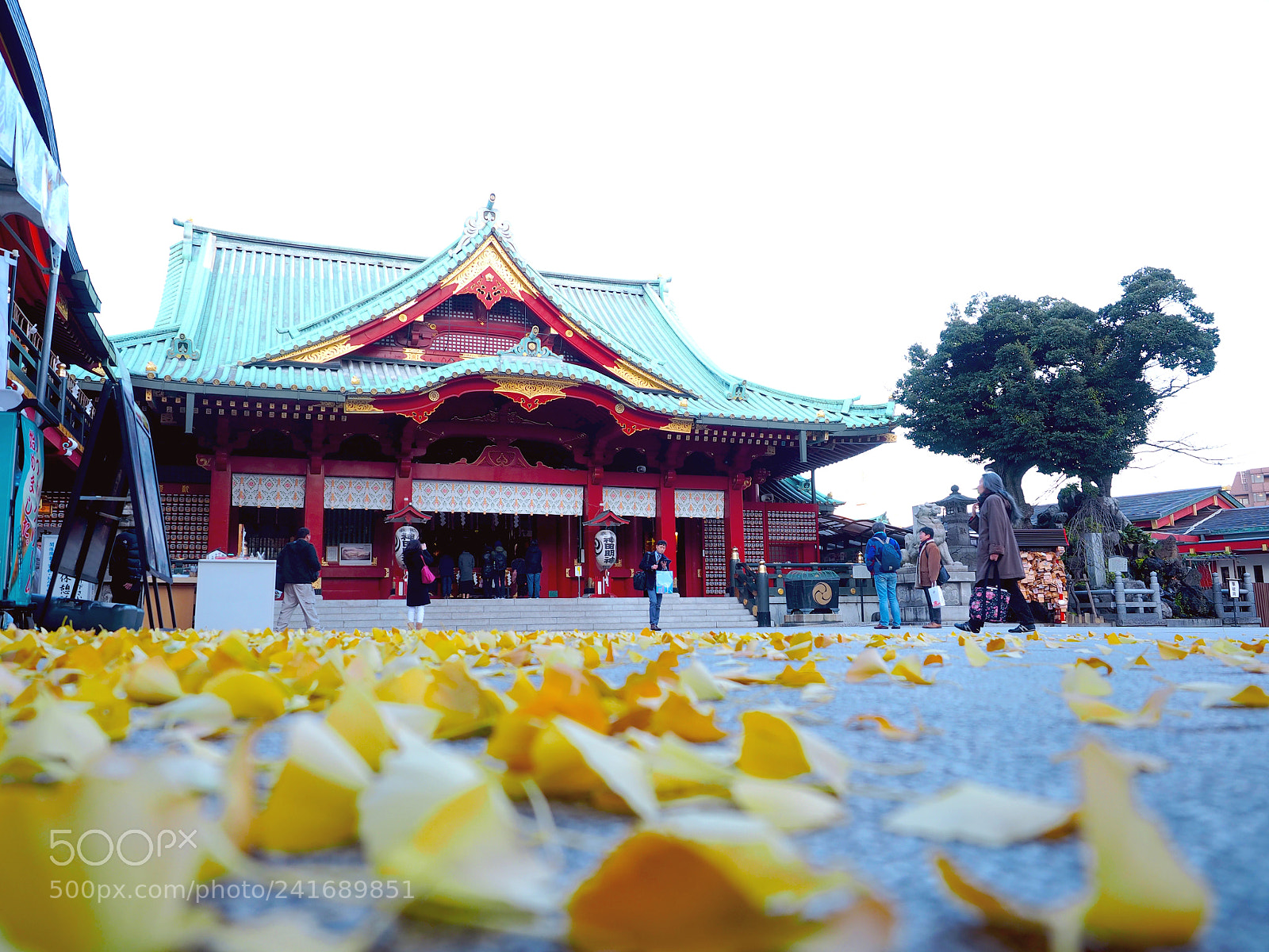 Olympus OM-D E-M10 sample photo. Kanda myoujin photography